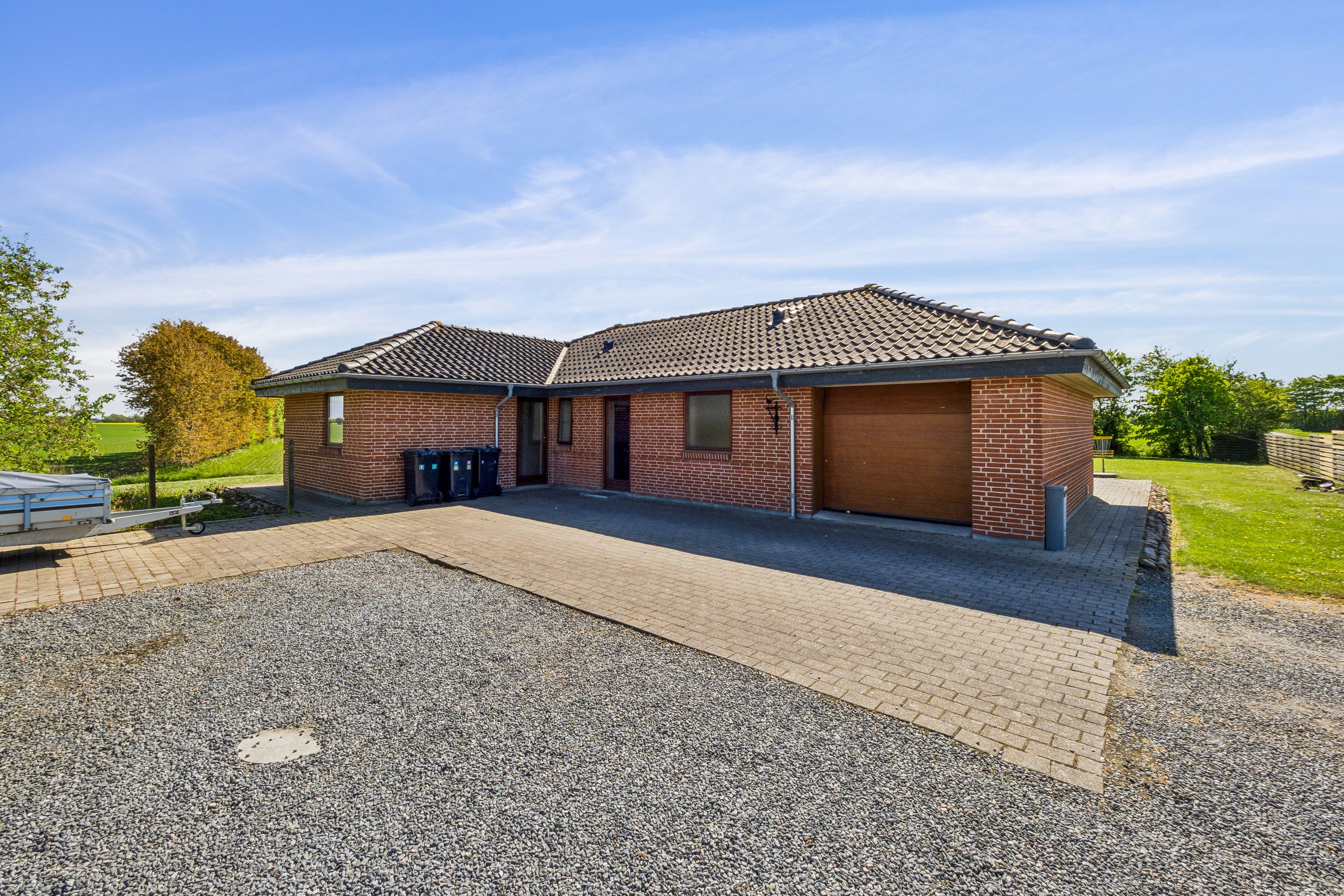 Fremhævet ejendom 1 billede i fuldskærmstilstand. Billede af Bostrupvej 1, Bostrup, 7870 Roslev