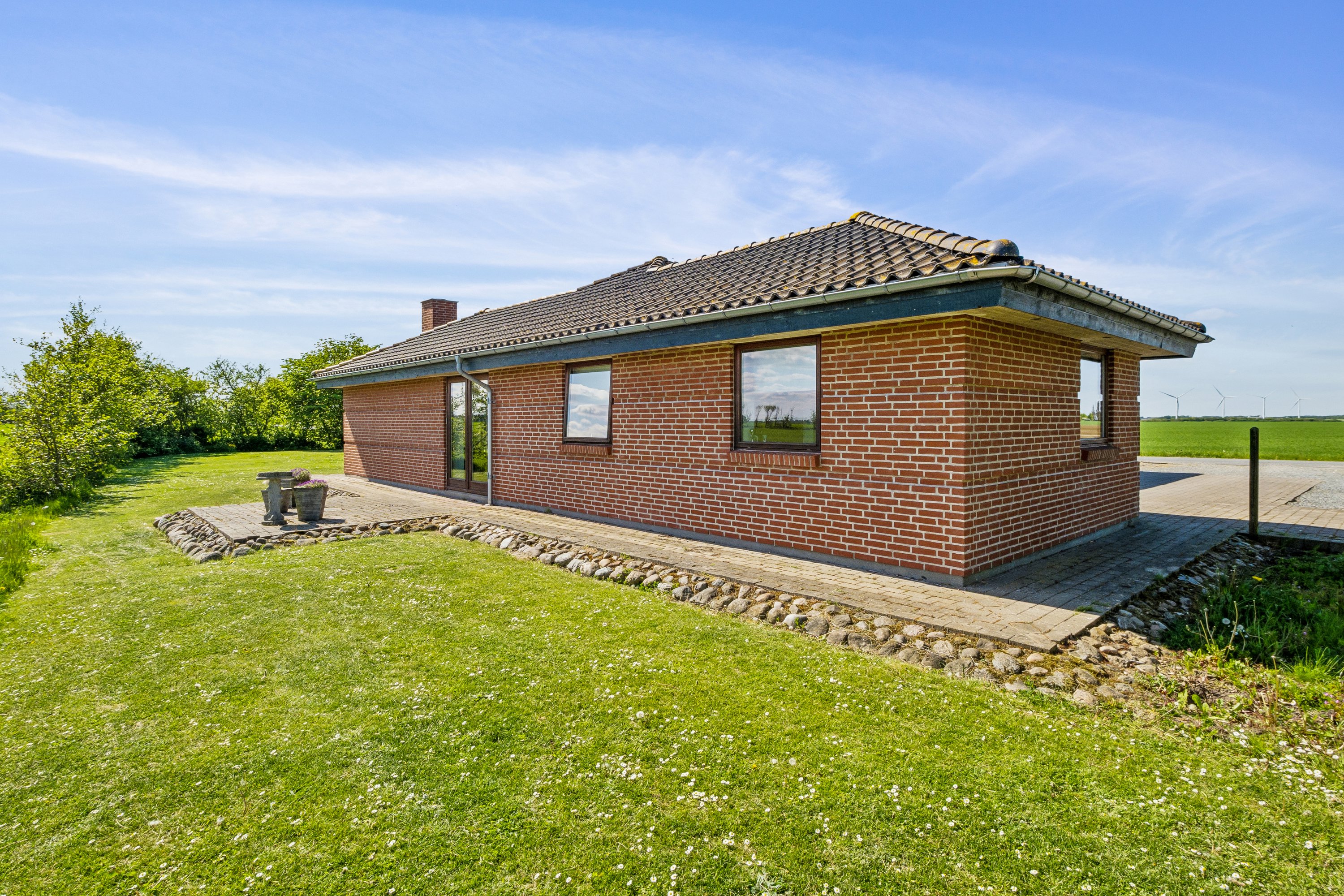 Fremhævet ejendom 1 billede i fuldskærmstilstand. Billede af Bostrupvej 1, Bostrup, 7870 Roslev