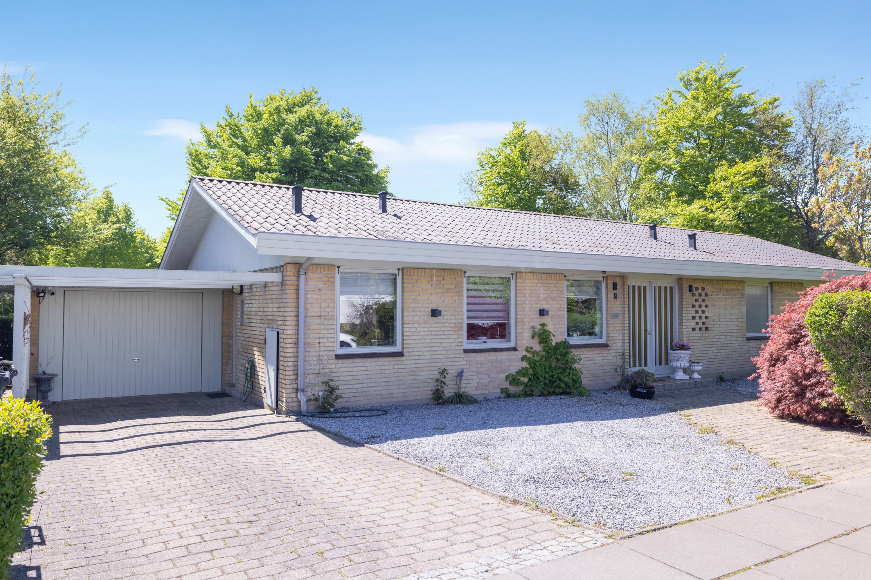 Fremhævet  billede i fuldskærmstilstand. Billede af Runehøjen 9, Hasle, 8210 Aarhus V