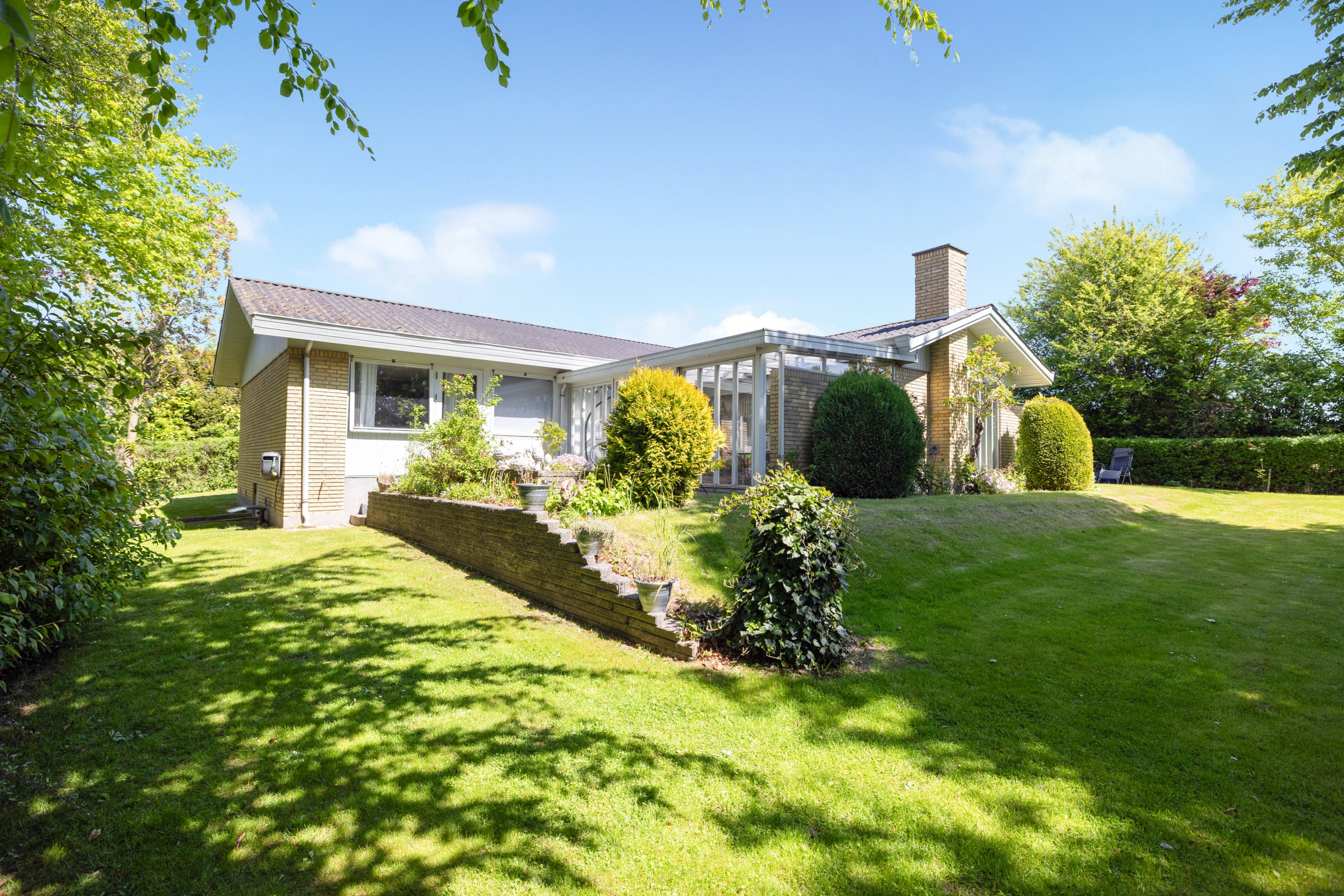 Fremhævet  billede i fuldskærmstilstand. Billede af Runehøjen 9, Hasle, 8210 Aarhus V