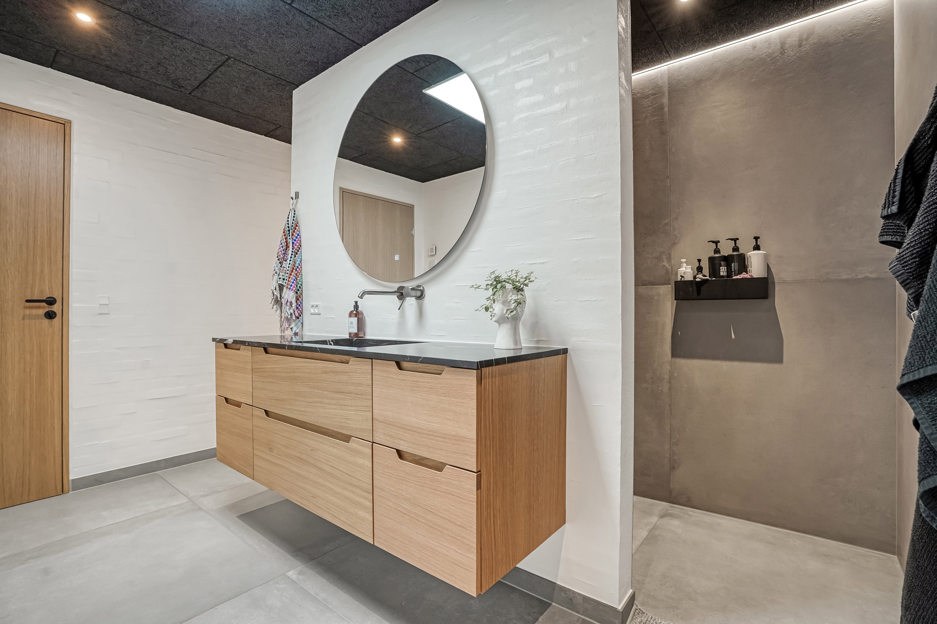 Fremhævet badeværelse billede i fuldskærmstilstand. Billede af Asta Andersens Vej 12, 7300 Jelling