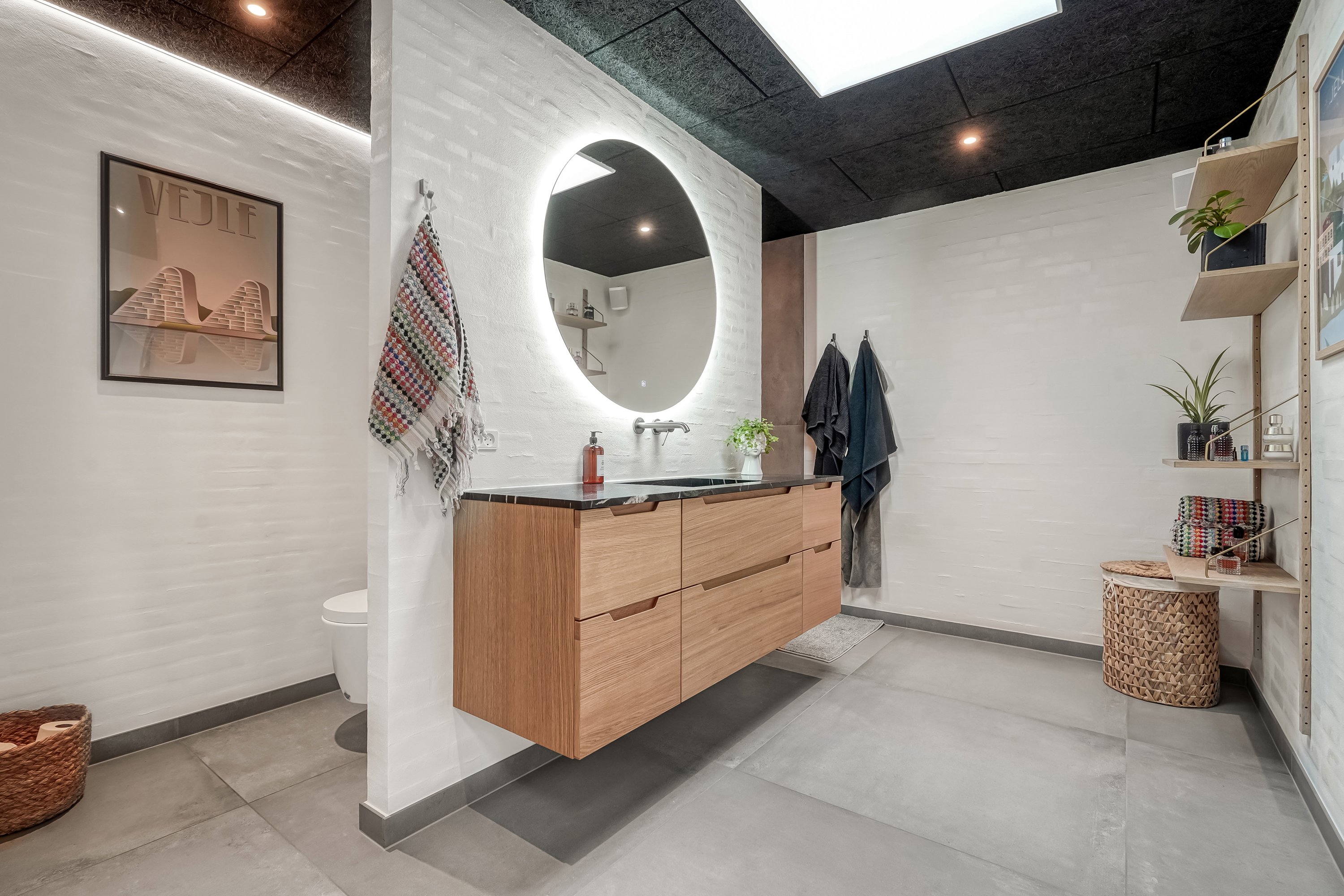 Fremhævet badeværelse billede i fuldskærmstilstand. Billede af Asta Andersens Vej 12, 7300 Jelling