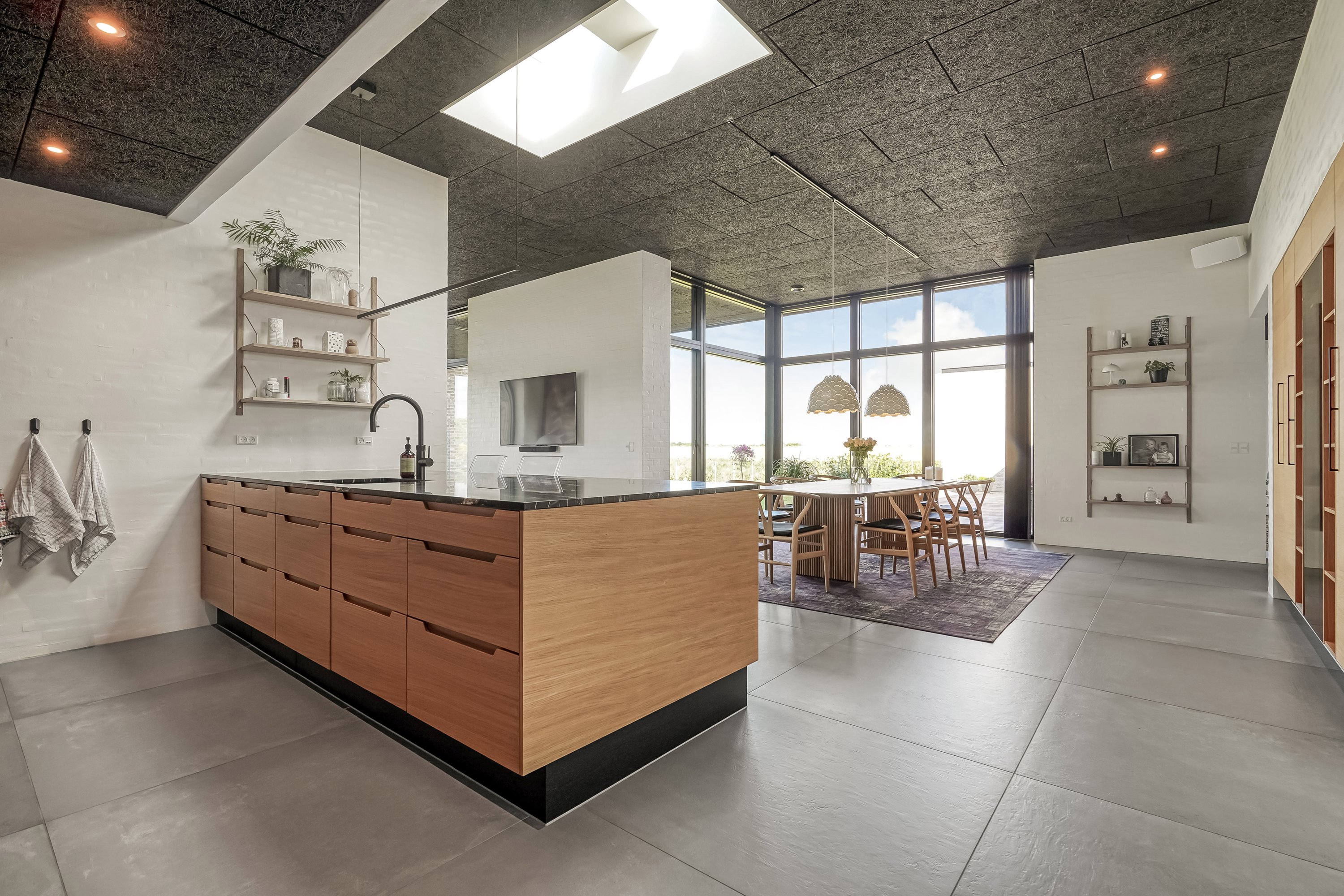 Fremhævet stue billede i fuldskærmstilstand. Billede af Asta Andersens Vej 12, 7300 Jelling