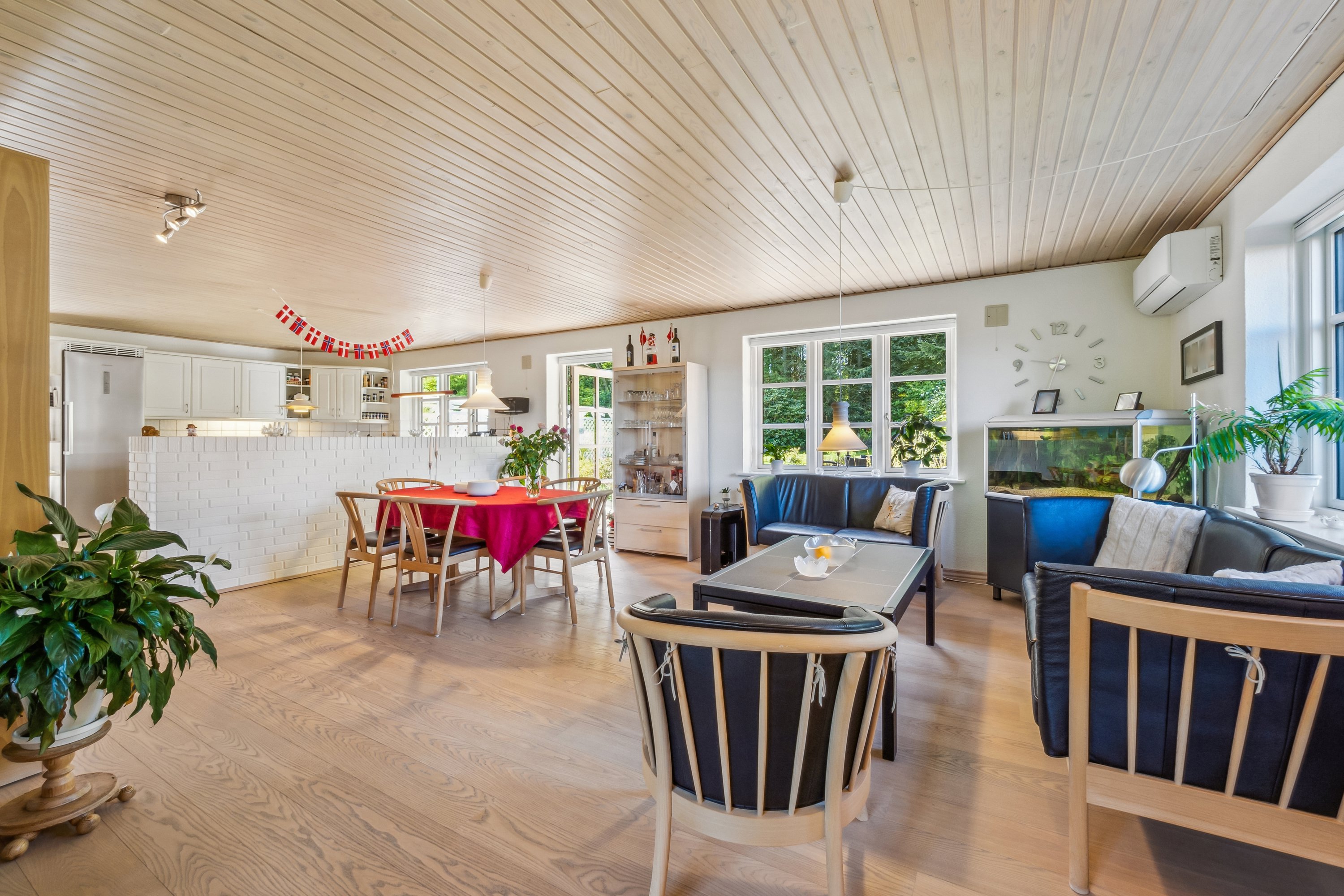 Fremhævet stue billede i fuldskærmstilstand. Billede af Pilkærvej 24, Vridsted, 7800 Skive