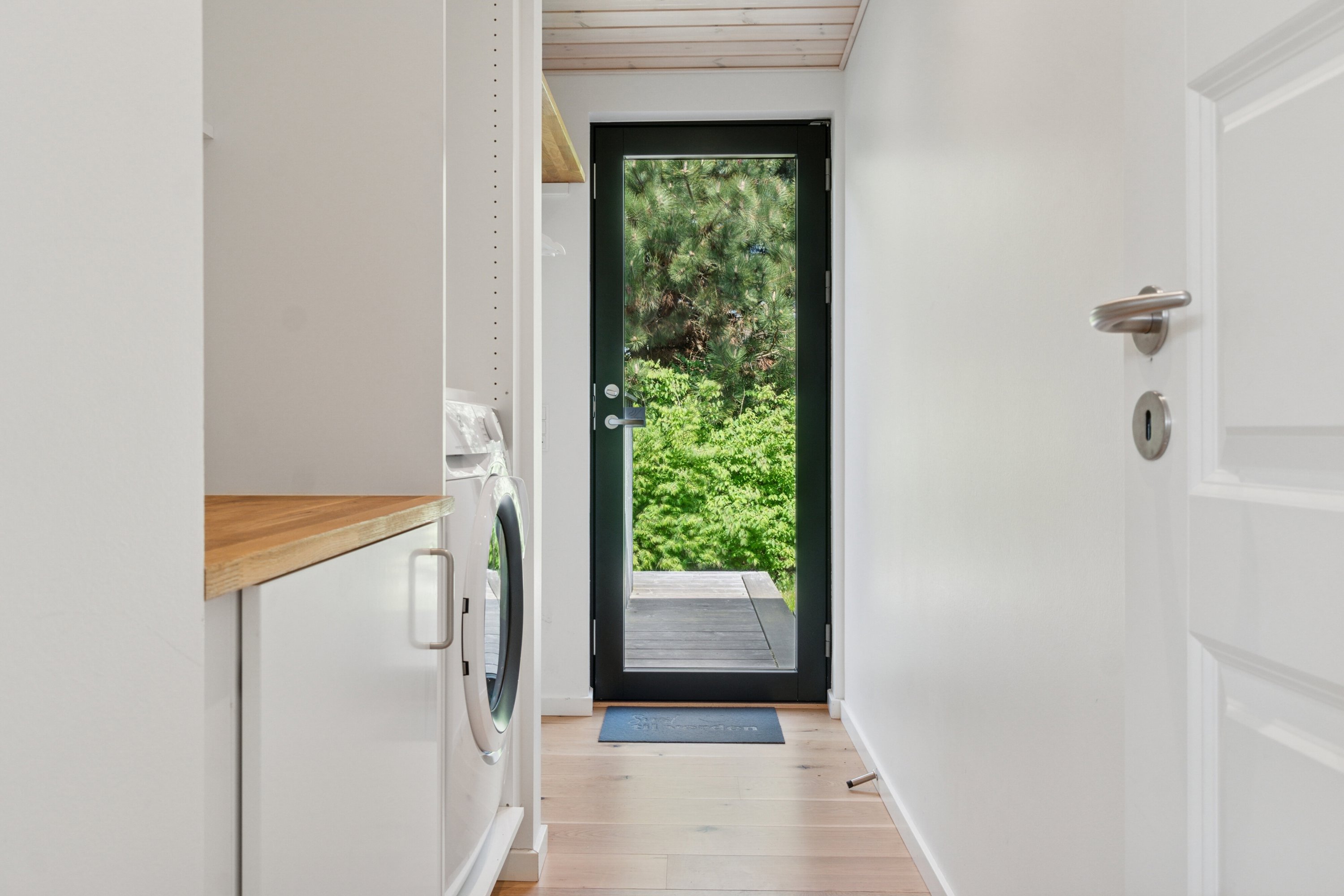 Fremhævet indendørs billede i fuldskærmstilstand. Billede af Åbrinken 2, Pedersker, 3720 Aakirkeby