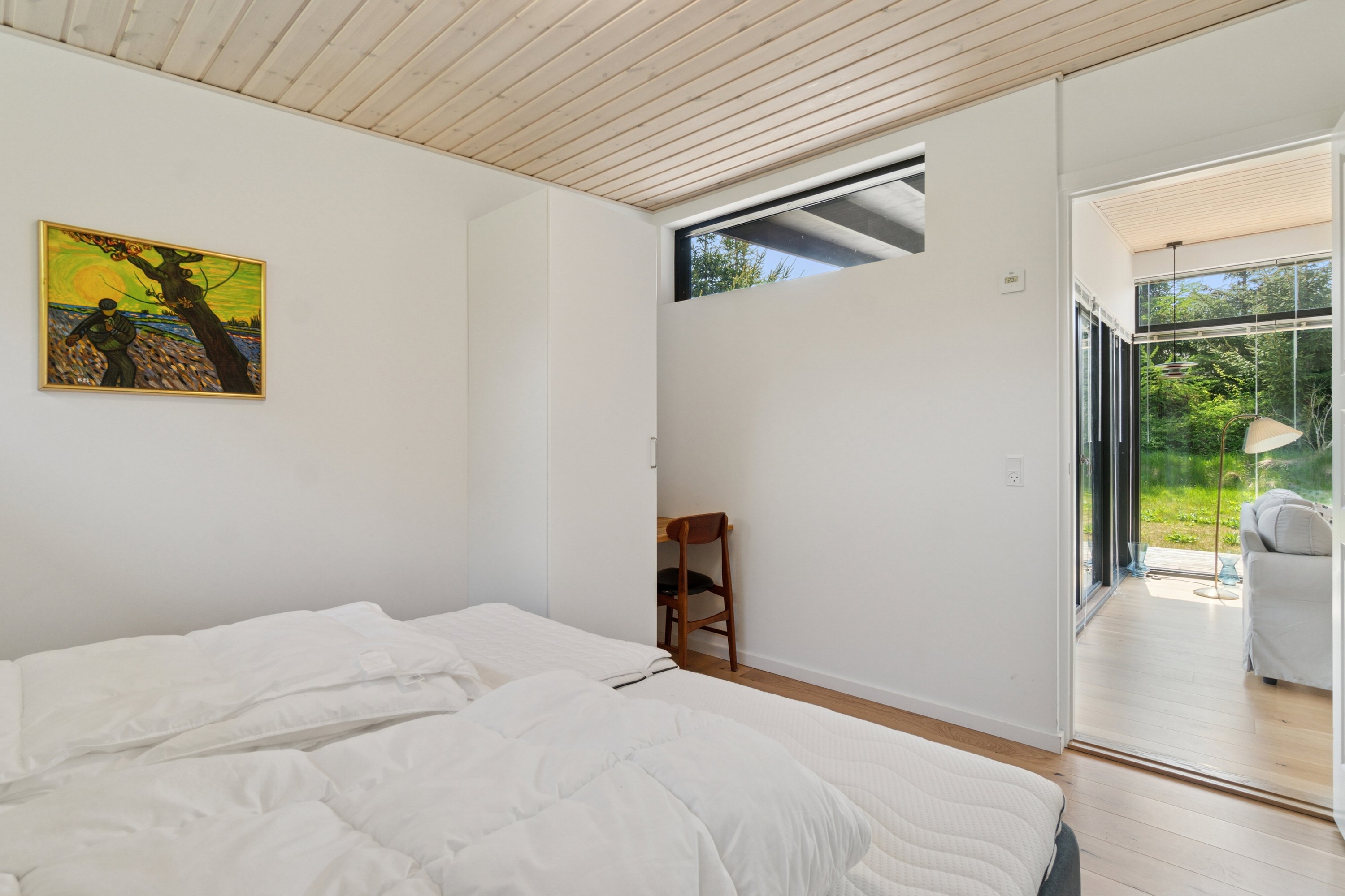 Fremhævet soveværelse billede i fuldskærmstilstand. Billede af Åbrinken 2, Pedersker, 3720 Aakirkeby