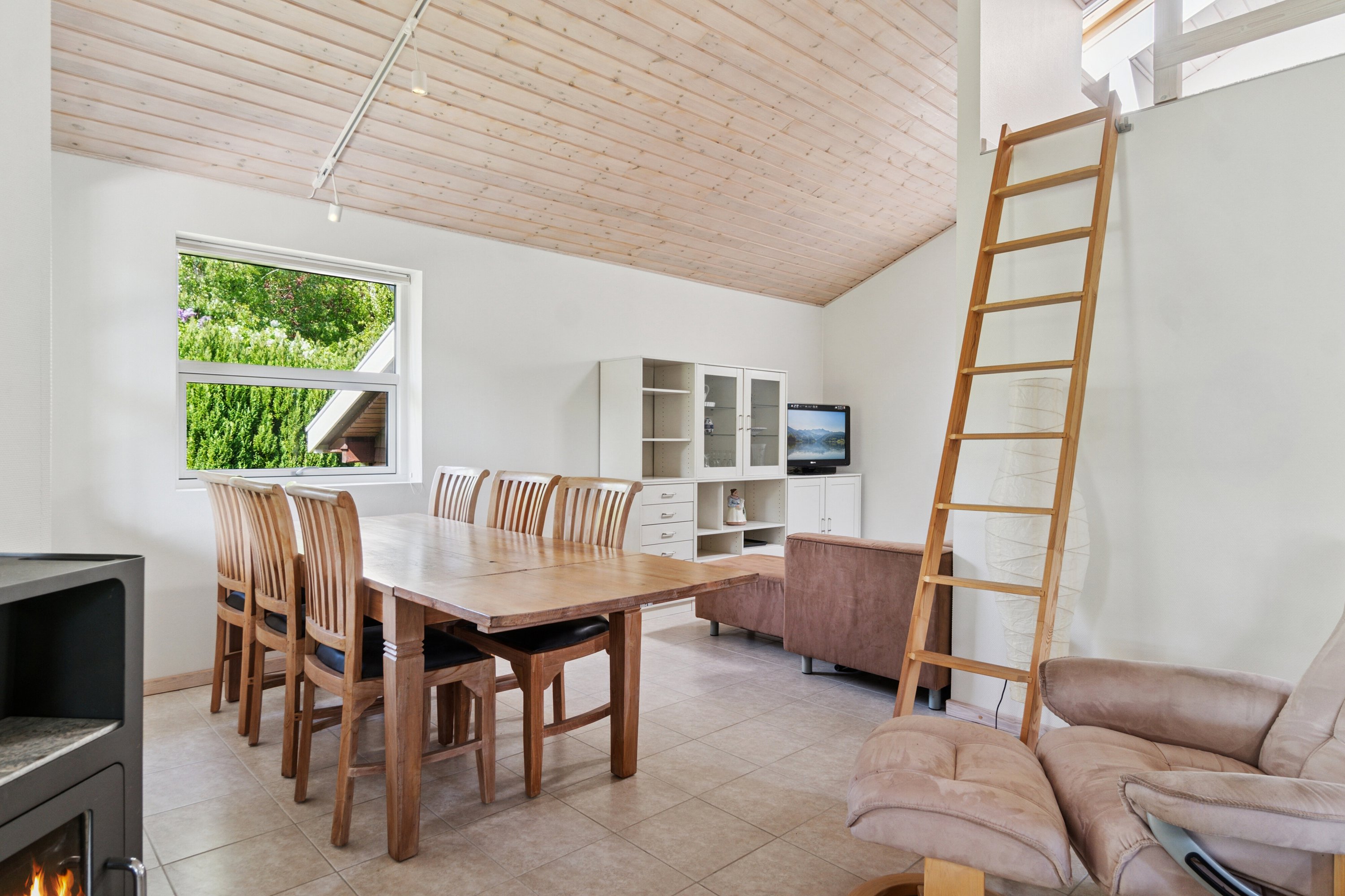 Fremhævet spisestue billede i fuldskærmstilstand. Billede af Glentevej 1, 4400 Kalundborg