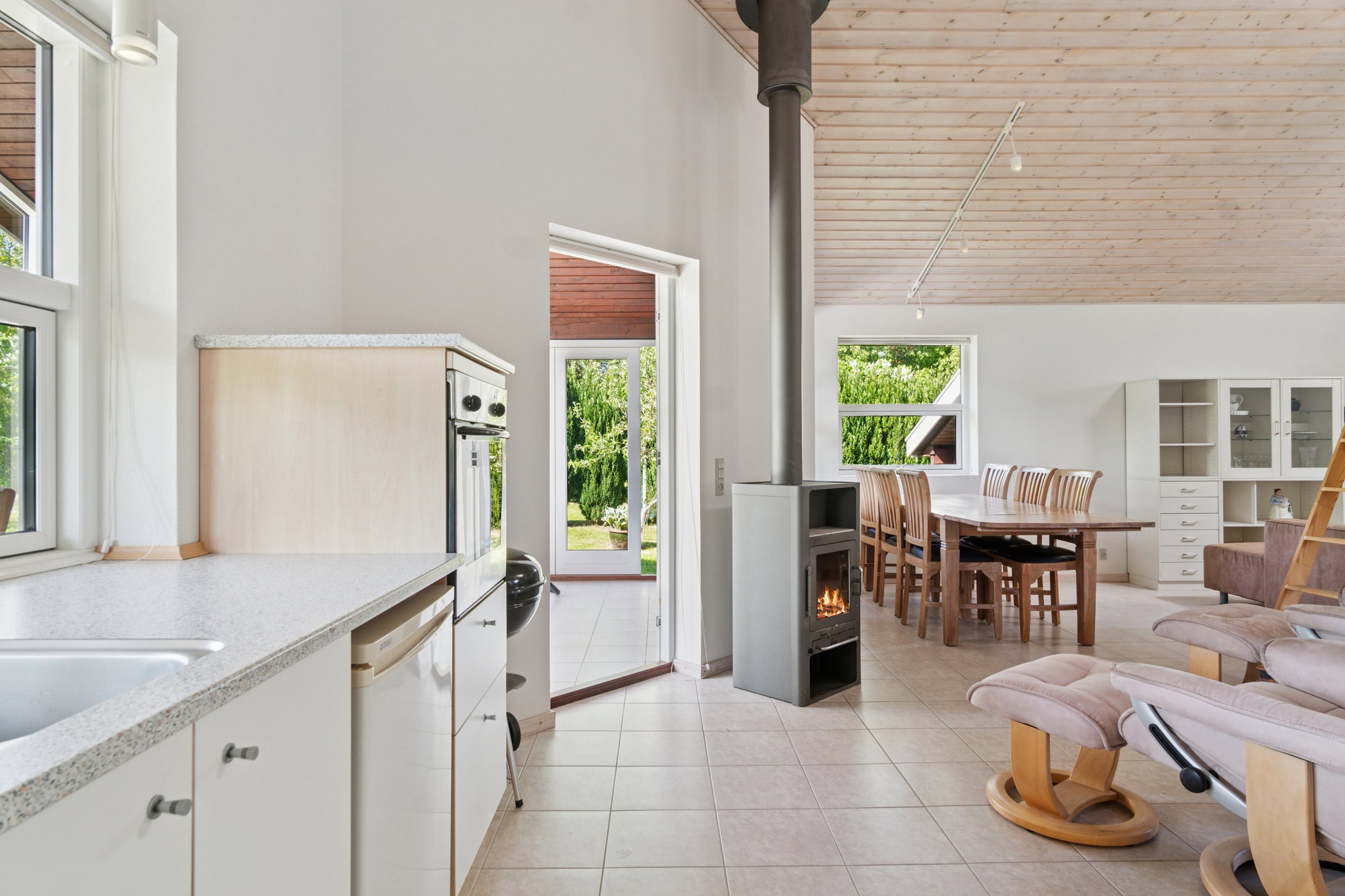 Fremhævet køkken billede i fuldskærmstilstand. Billede af Glentevej 1, 4400 Kalundborg