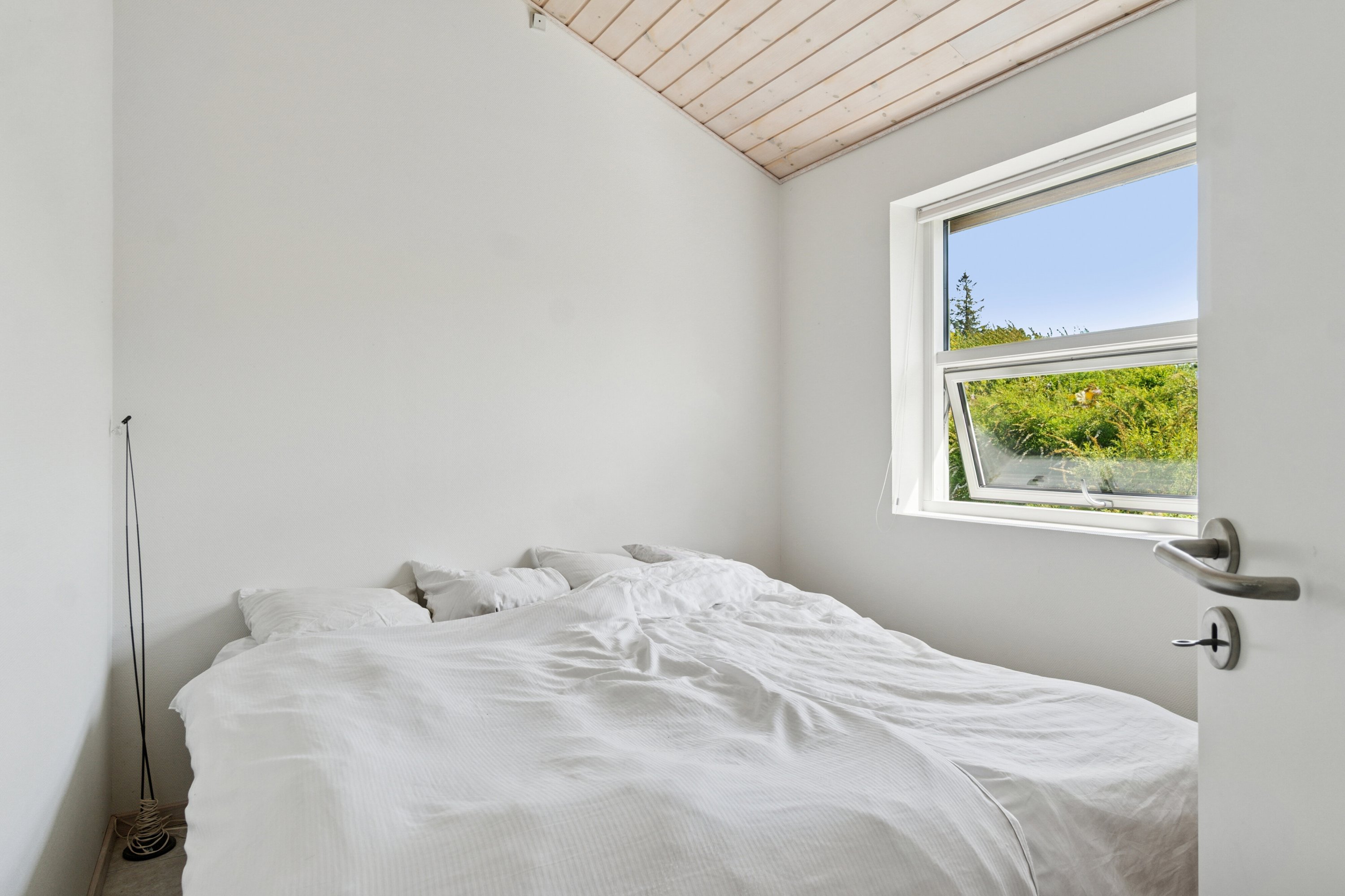 Fremhævet soveværelse billede i fuldskærmstilstand. Billede af Glentevej 1, 4400 Kalundborg