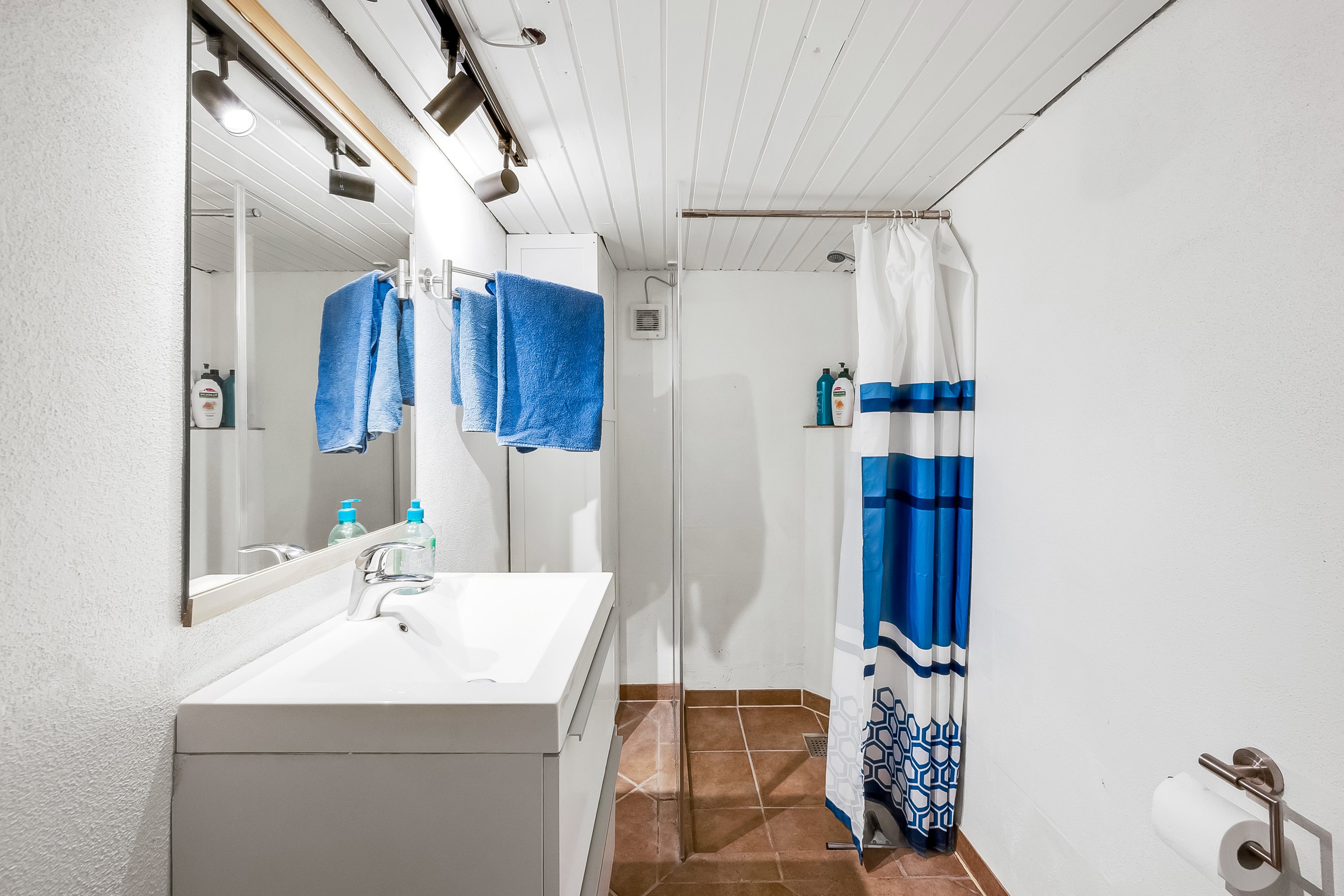 Fremhævet badeværelse  billede i fuldskærmstilstand. Billede af Nygade 46A, 6900 Skjern