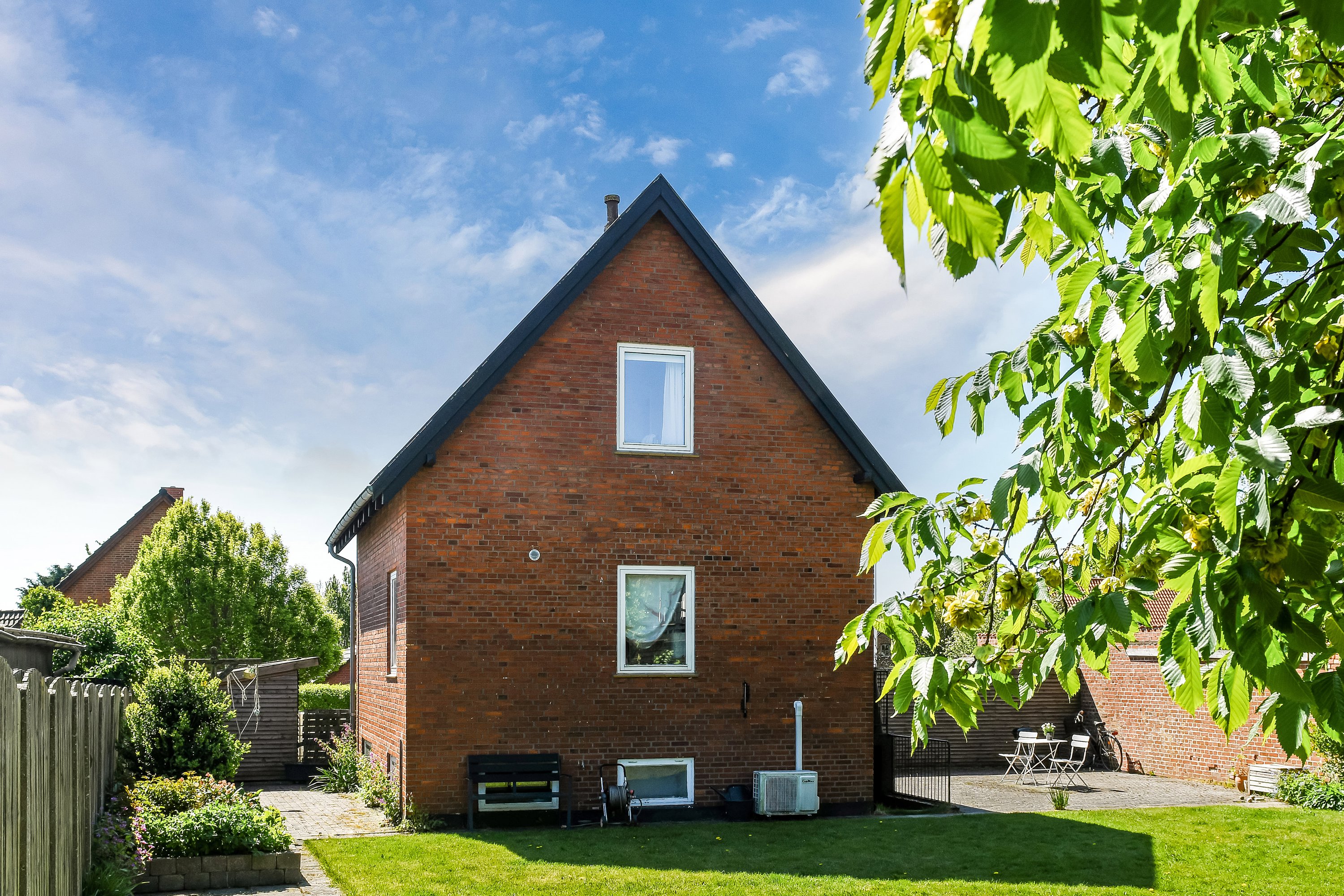 Fremhævet ejendommen billede i fuldskærmstilstand. Billede af Wessels Alle 4, 6700 Esbjerg