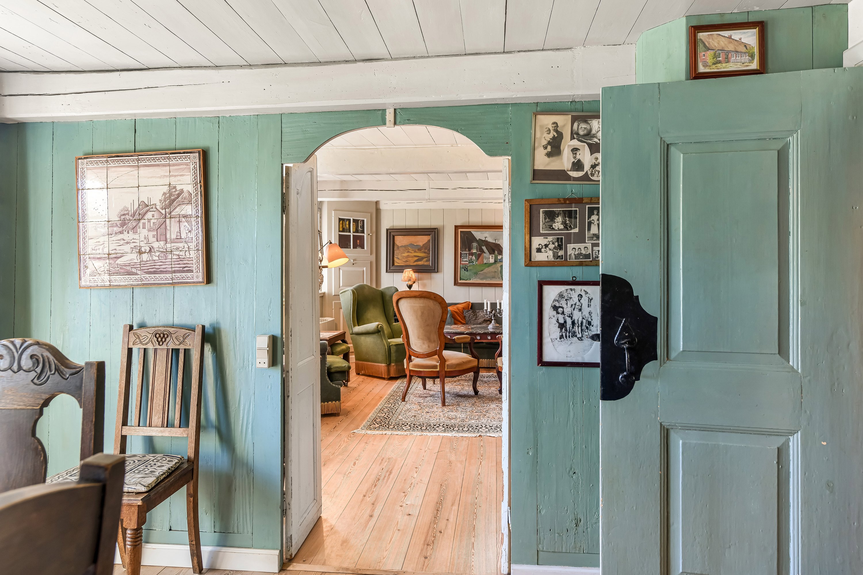 Fremhævet stue billede i fuldskærmstilstand. Billede af Øster Land 9, Sønderho, 6720 Fanø