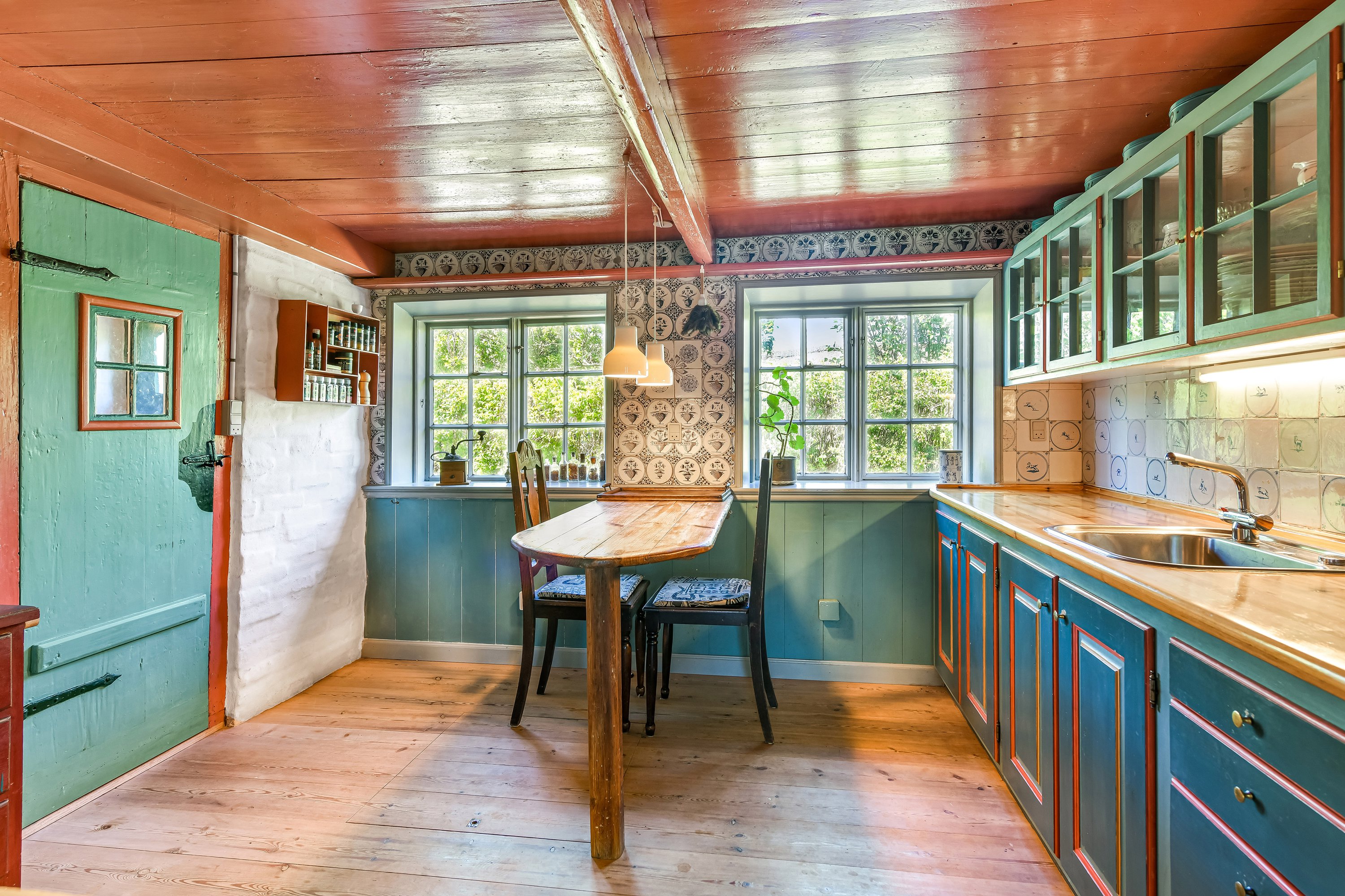 Fremhævet køkken billede i fuldskærmstilstand. Billede af Øster Land 9, Sønderho, 6720 Fanø