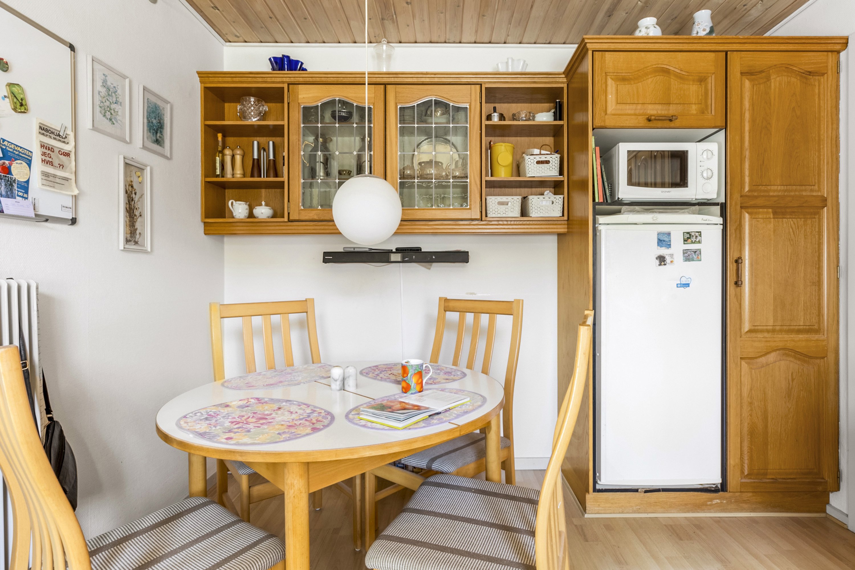 Fremhævet spisekøkken billede i fuldskærmstilstand. Billede af Farverhus 270, 6200 Aabenraa