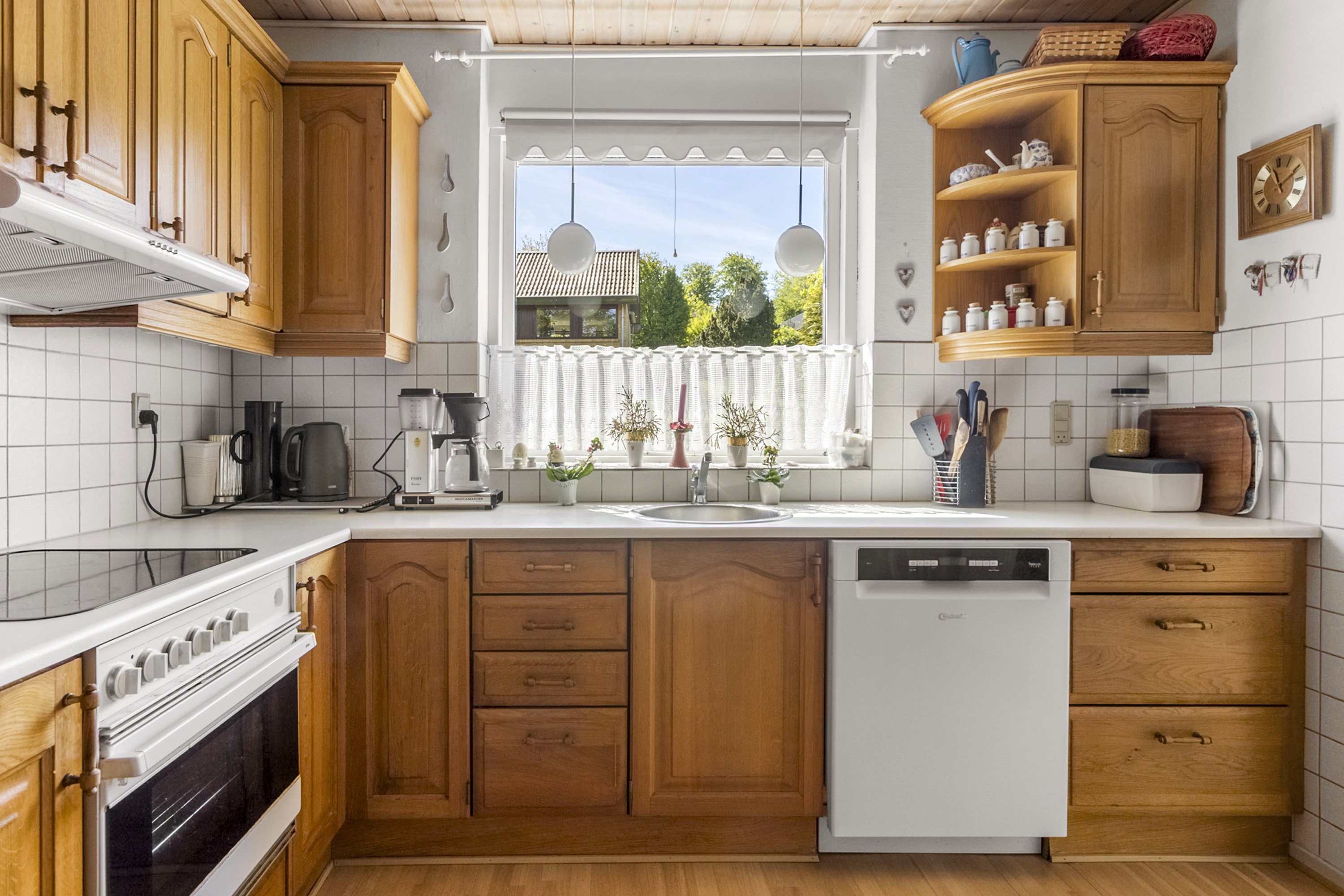 Fremhævet køkken billede i fuldskærmstilstand. Billede af Farverhus 270, 6200 Aabenraa