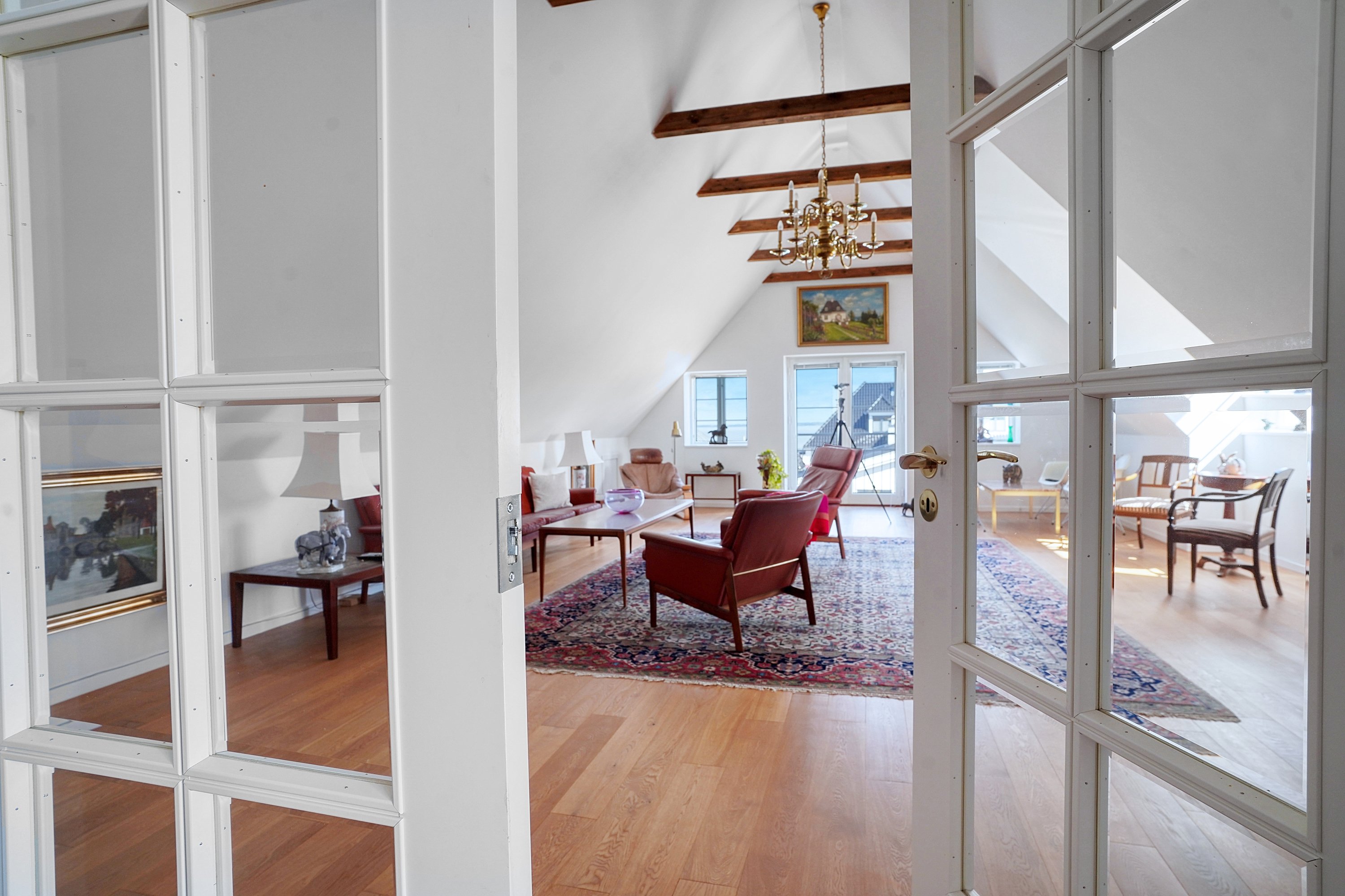 Fremhævet stue billede i fuldskærmstilstand. Billede af Gammel Strandvej 416C, 3060 Espergærde