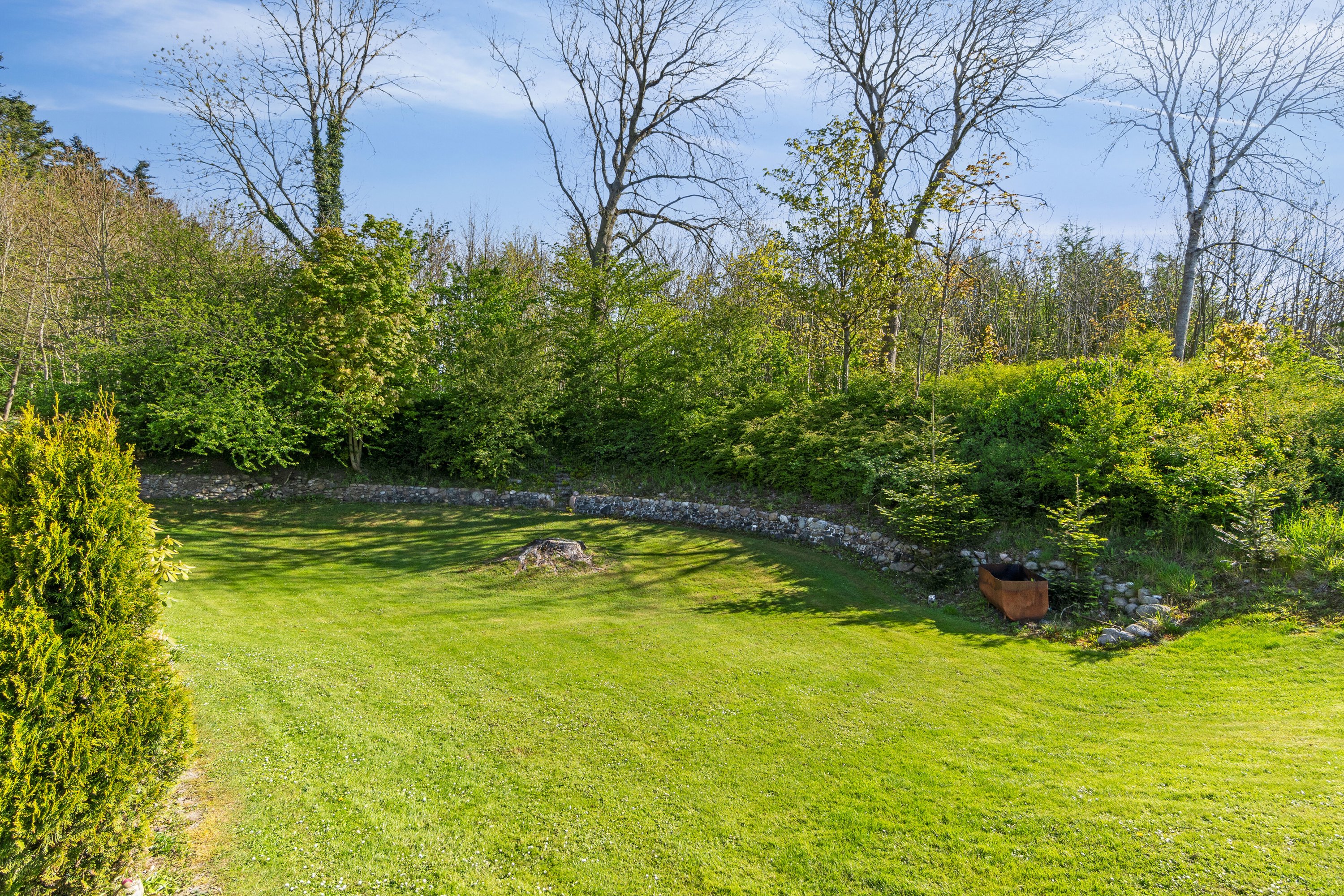 Fremhævet udendørs billede i fuldskærmstilstand. Billede af Oddershedevej 2, Skovsted, 7700 Thisted