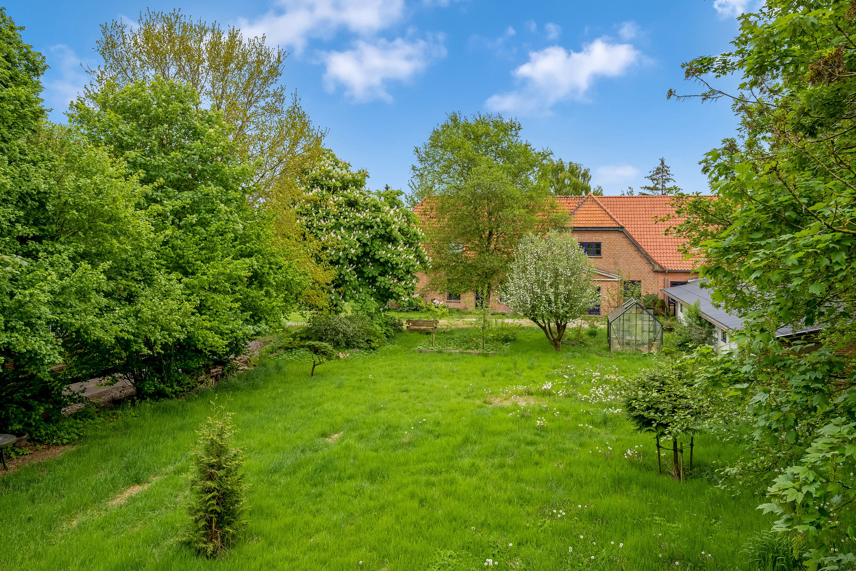 Fremhævet have billede i fuldskærmstilstand. Billede af Bovlund Bjergvej 17, 6535 Branderup J
