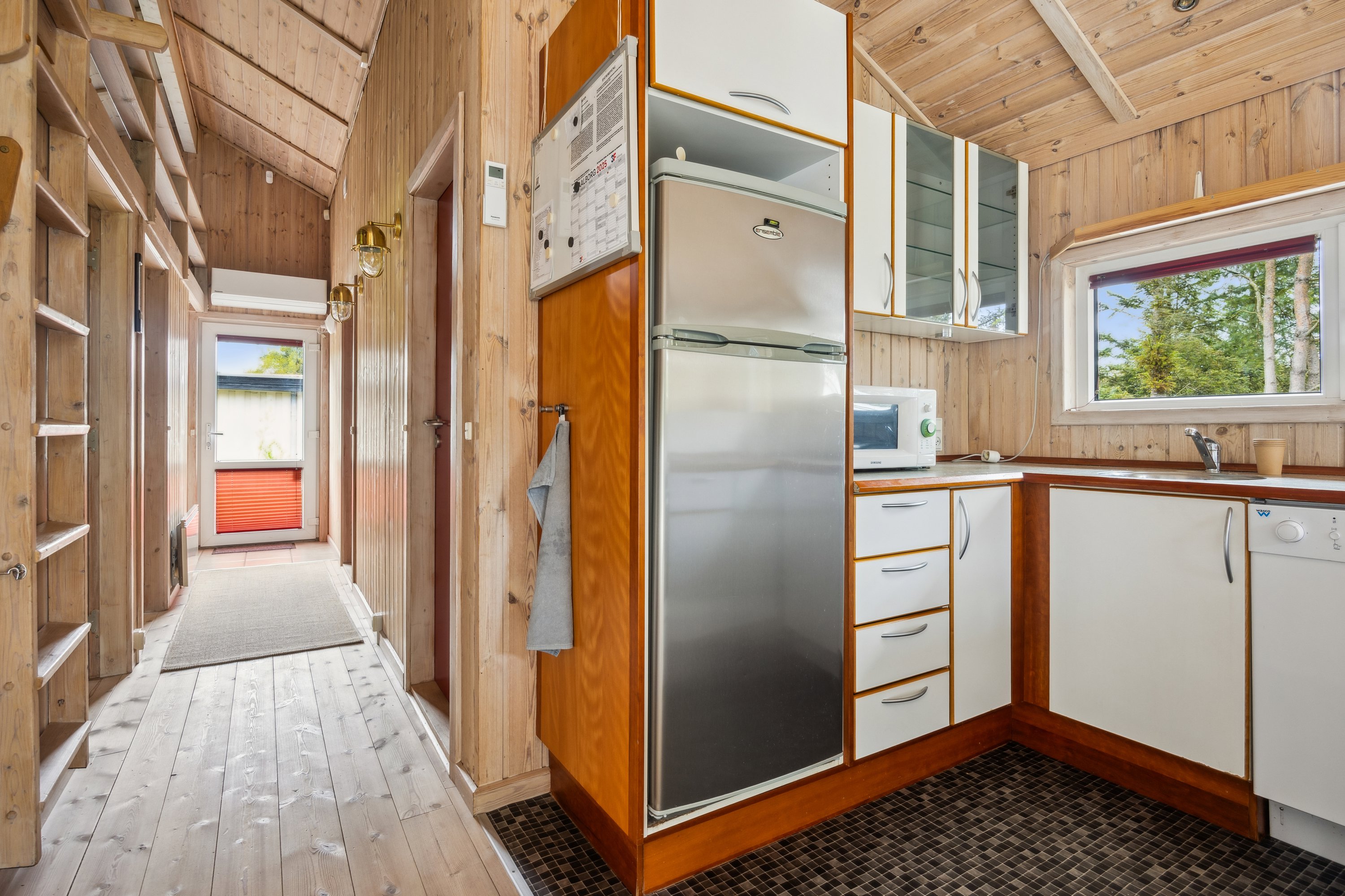 Fremhævet køkken billede i fuldskærmstilstand. Billede af Jens Winthers Vej 37, 9370 Hals