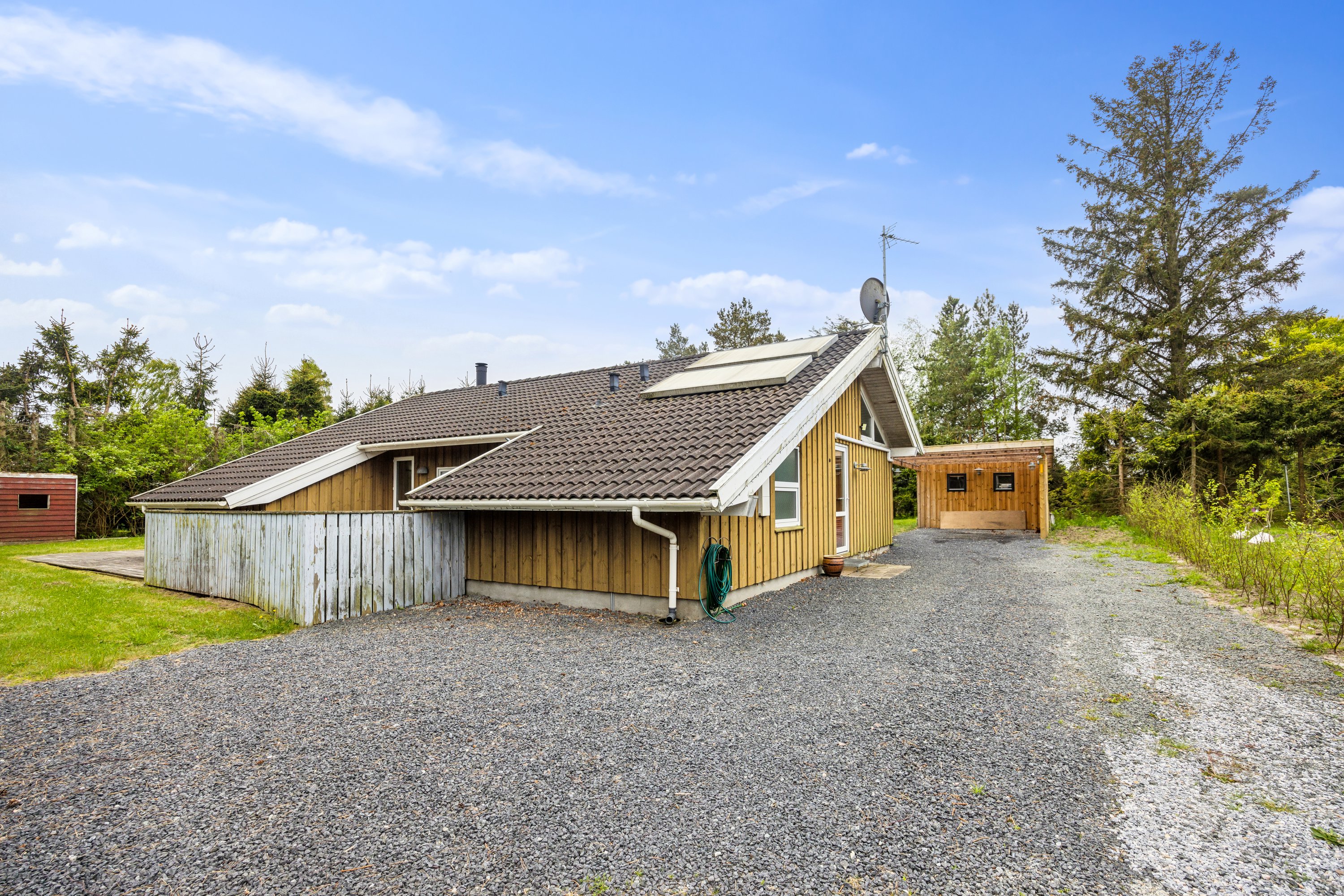 Fremhævet ejendom 1 billede i fuldskærmstilstand. Billede af Jens Winthers Vej 37, 9370 Hals