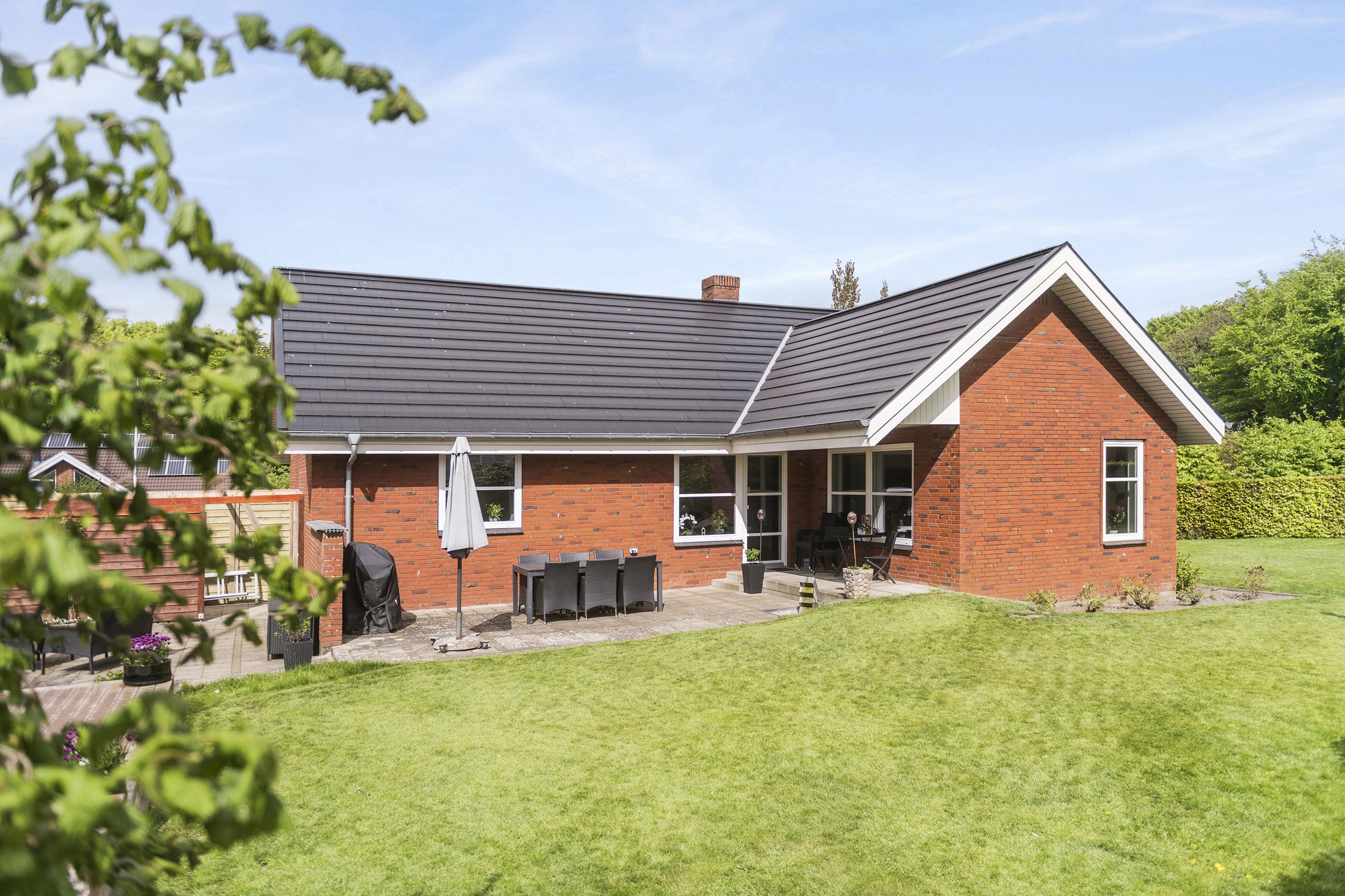 Miniaturebillede 1: ejendommen. Billede af Agerlunden 10, Næsbjerg, 6800 Varde