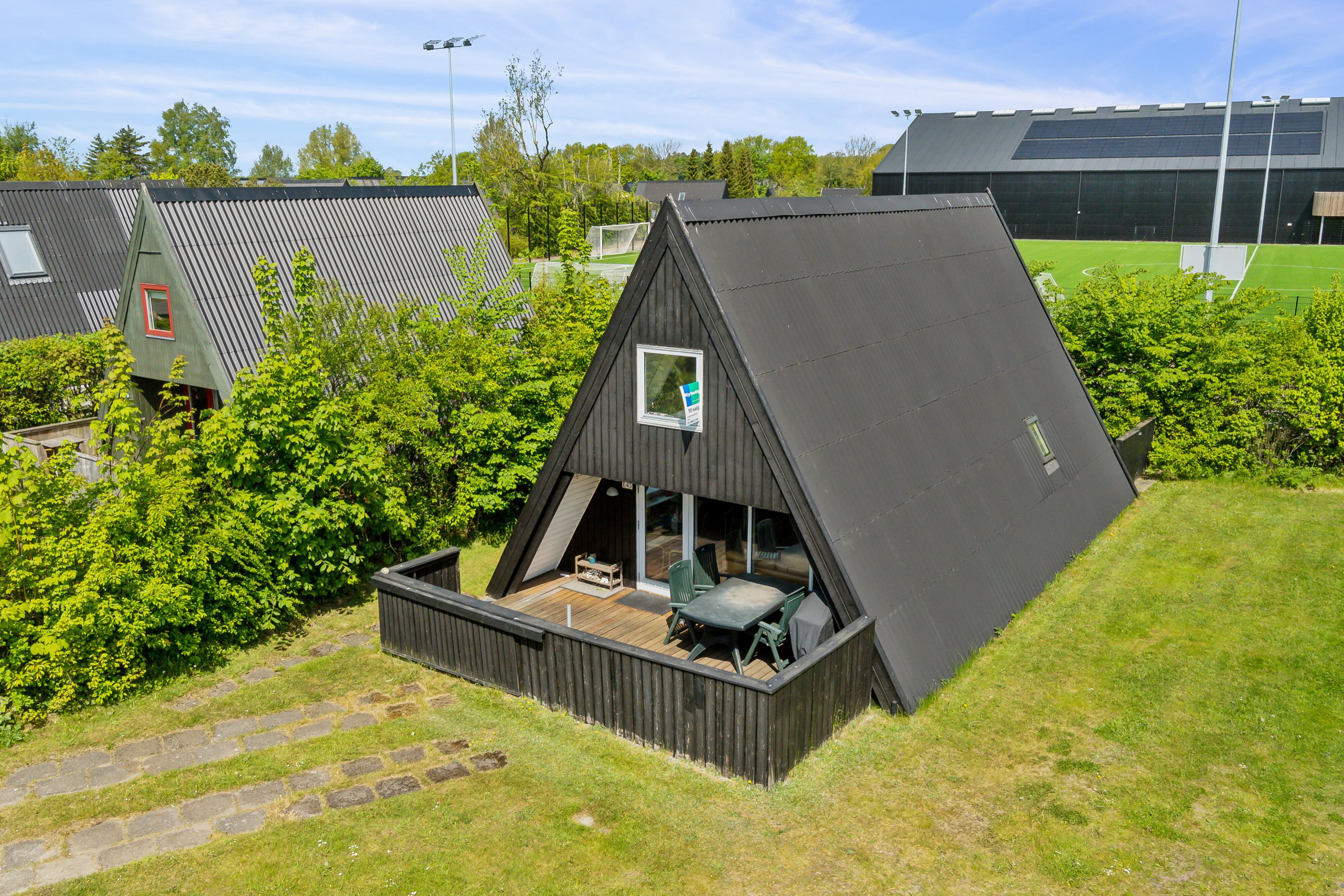 Fremhævet set fra haven billede i fuldskærmstilstand. Billede af Golfsvinget 145, Gatten, 9640 Farsø