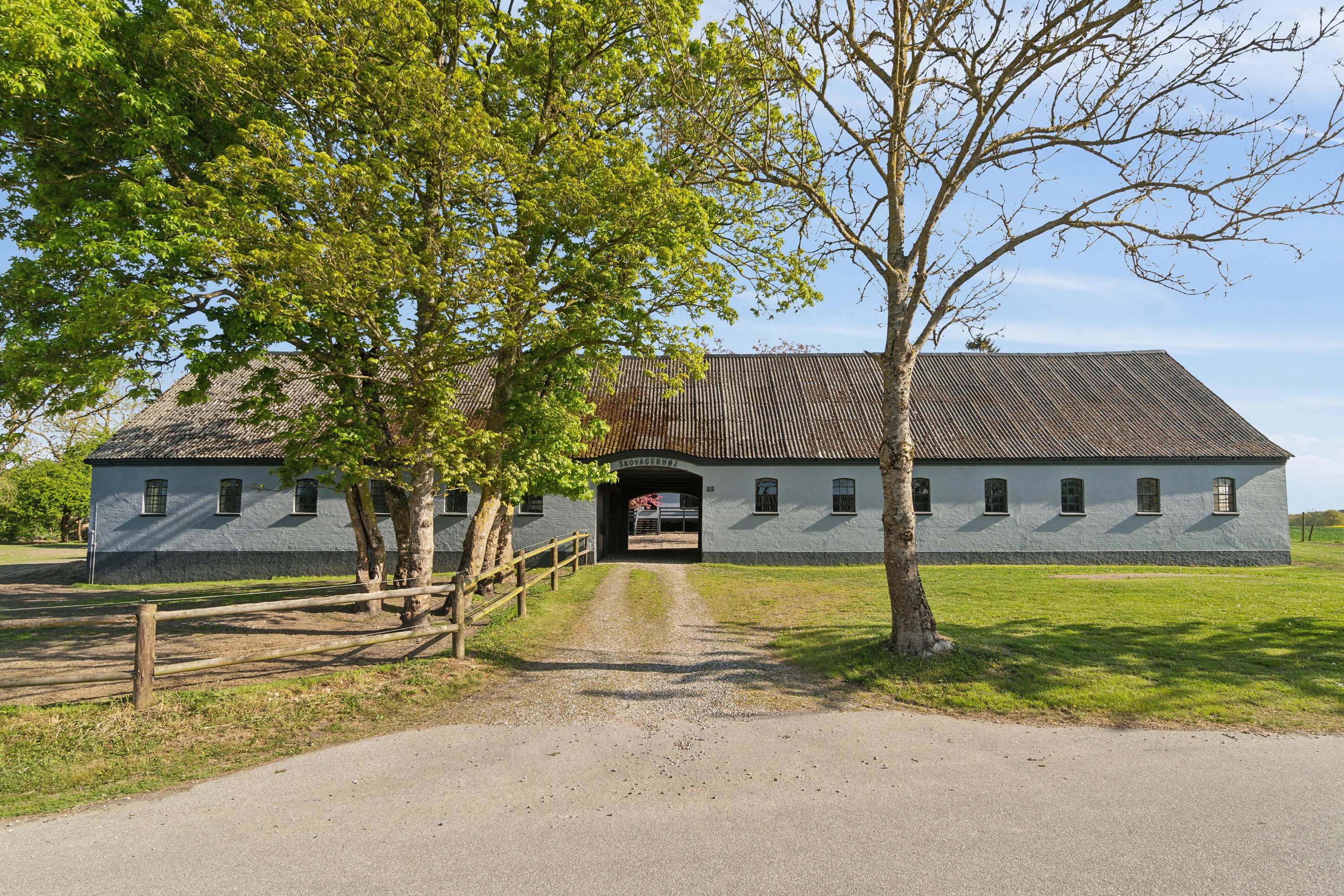 Fremhævet set fra vejen billede i fuldskærmstilstand. Billede af Nyrupvej 23, Nyrup, 4350 Ugerløse