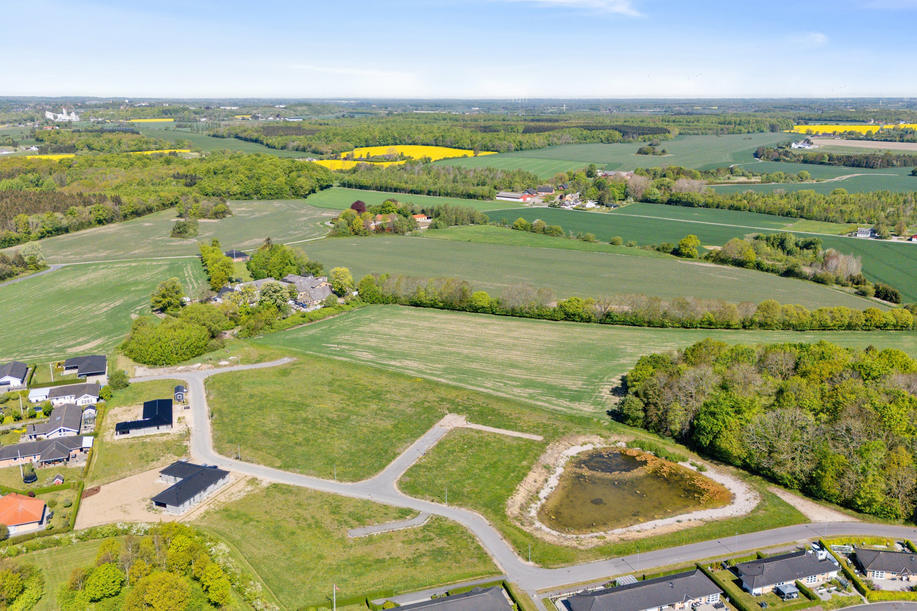 Fremhævet  billede i fuldskærmstilstand. Billede af Tyttebærvej 1, 4654 Faxe Ladeplads