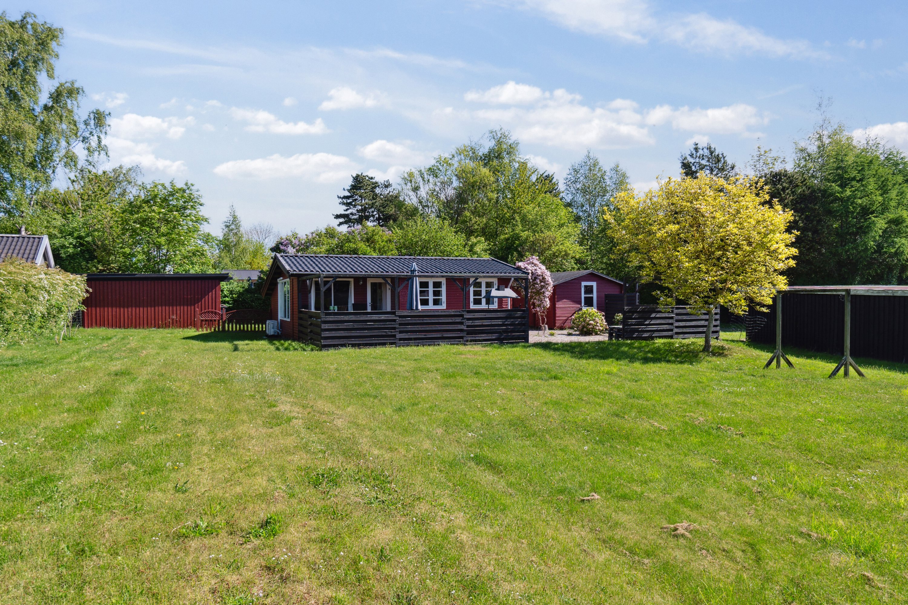 Fremhævet set fra haven billede i fuldskærmstilstand. Billede af Dompapvej 7, St Kongsmark, 4200 Slagelse