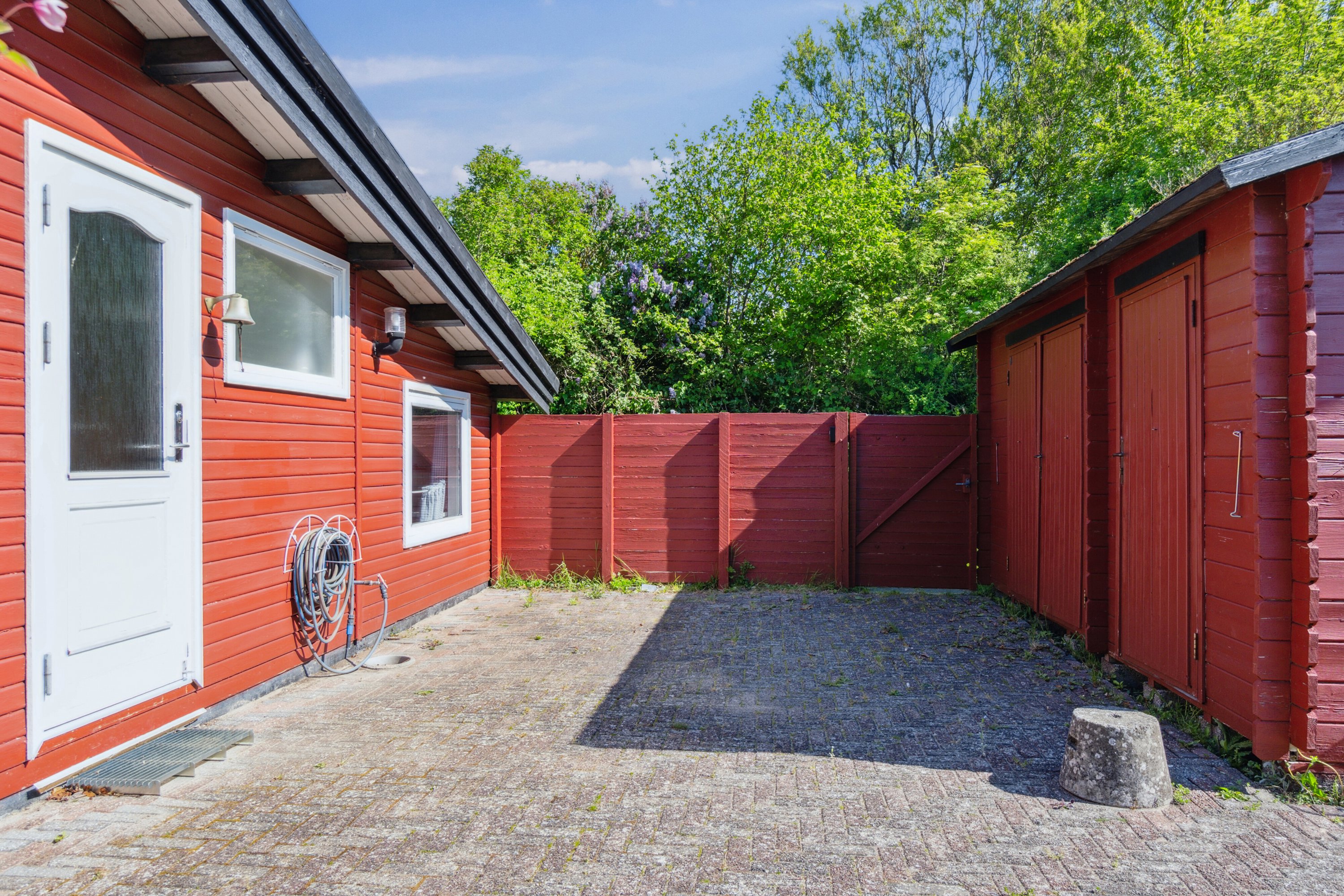 Fremhævet set fra vejen billede i fuldskærmstilstand. Billede af Dompapvej 7, St Kongsmark, 4200 Slagelse