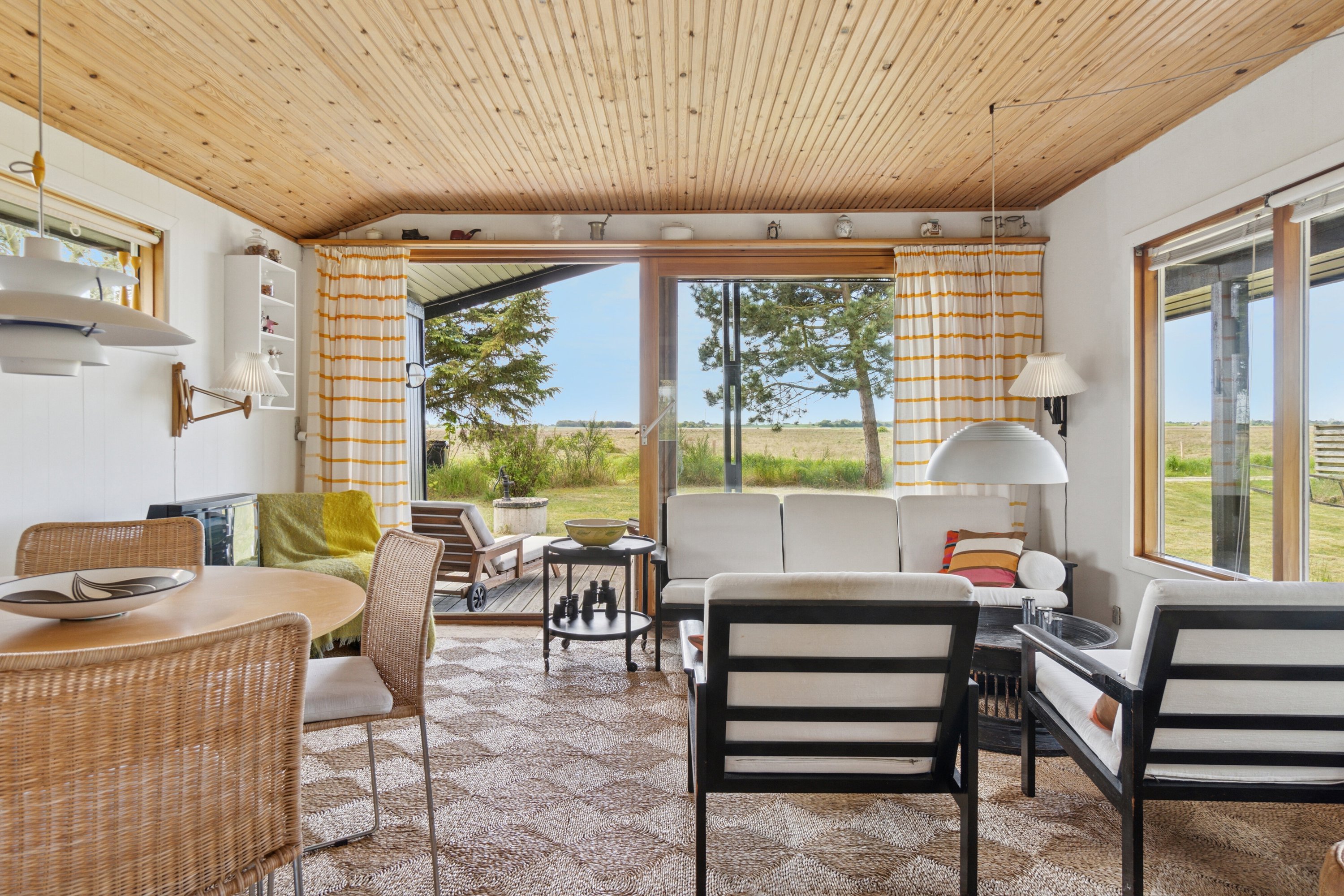 Fremhævet stue billede i fuldskærmstilstand. Billede af Hans Christiansvej 7, 4281 Gørlev