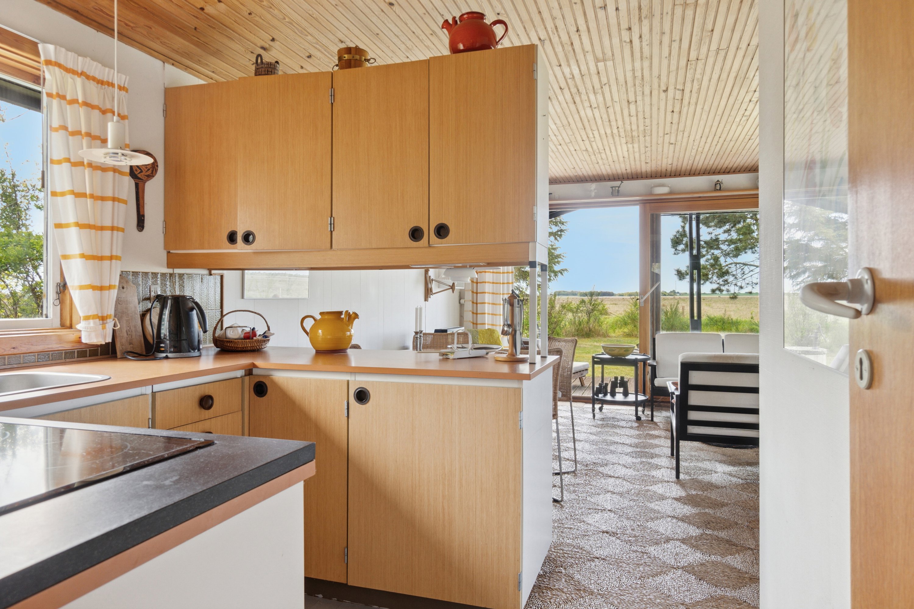 Fremhævet køkken billede i fuldskærmstilstand. Billede af Hans Christiansvej 7, 4281 Gørlev