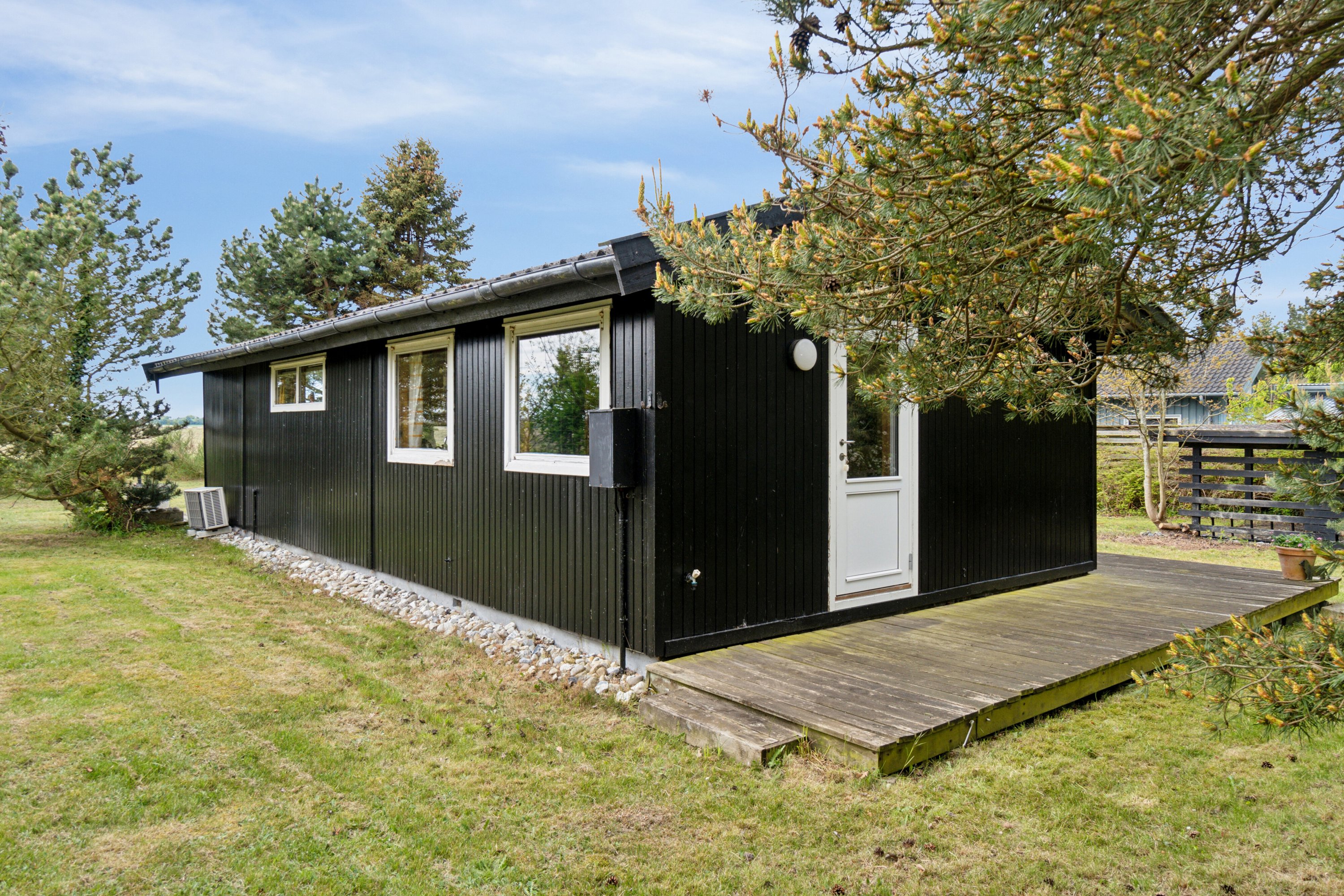 Fremhævet set fra haven billede i fuldskærmstilstand. Billede af Hans Christiansvej 7, 4281 Gørlev