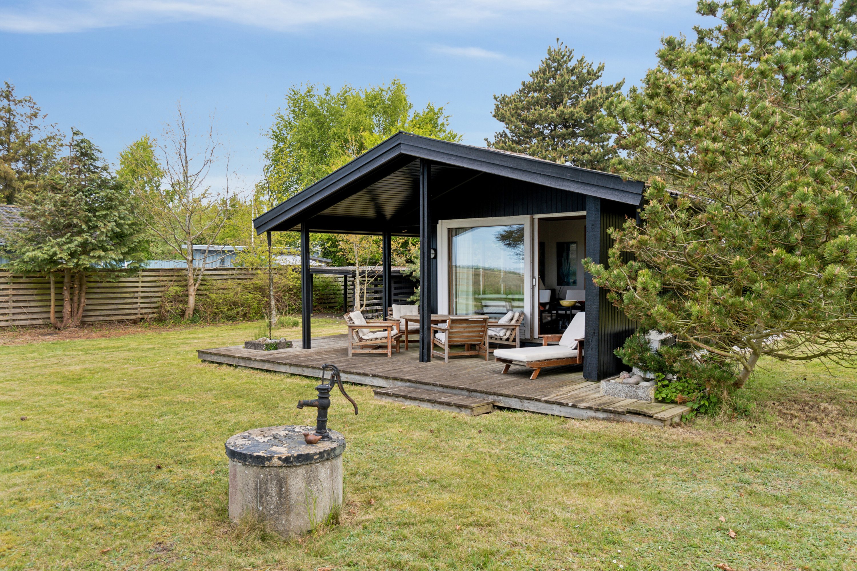 Fremhævet set fra haven billede i fuldskærmstilstand. Billede af Hans Christiansvej 7, 4281 Gørlev