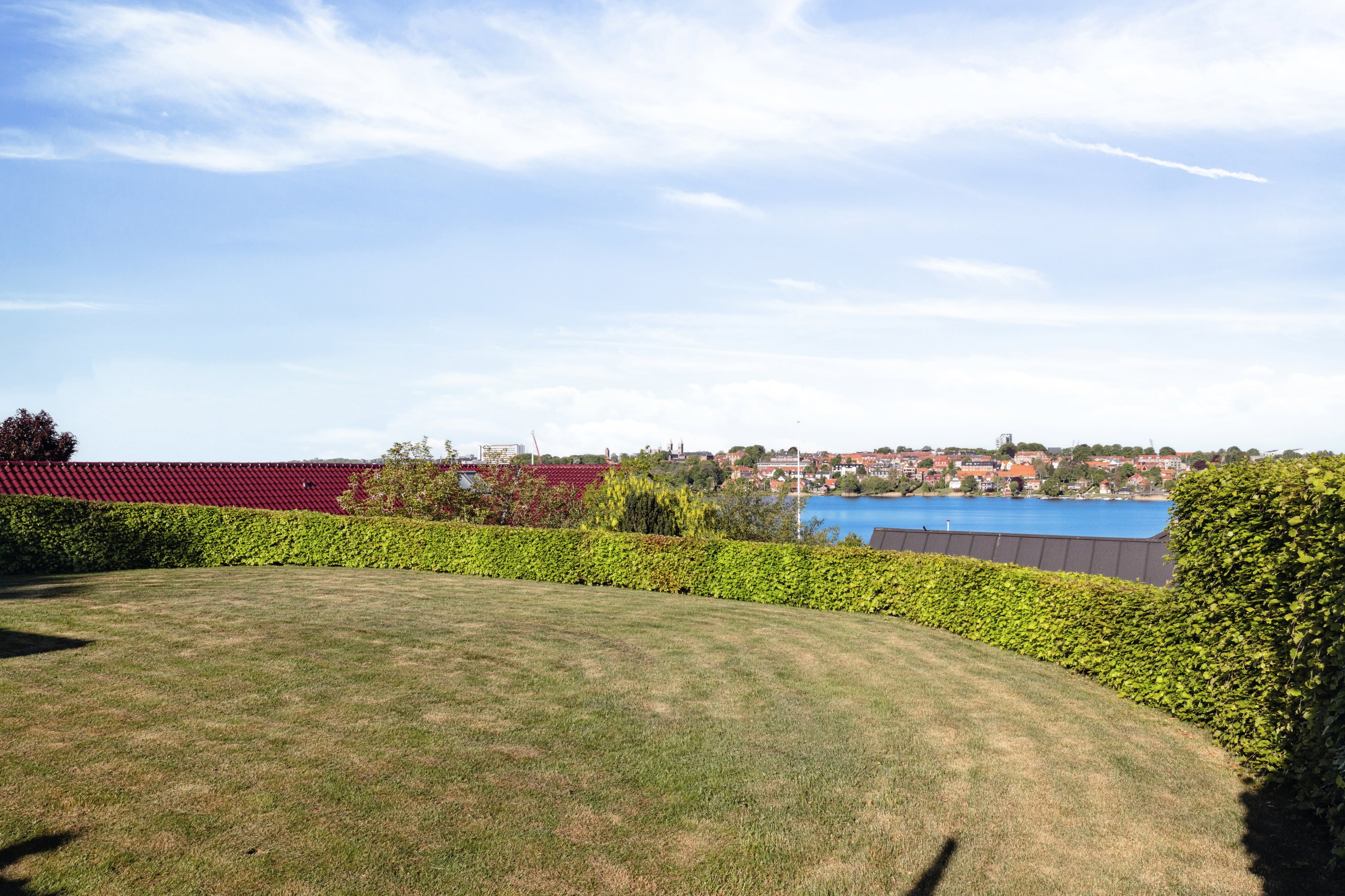 Fremhævet have billede i fuldskærmstilstand. Billede af Dyssedalen 7B, 8800 Viborg