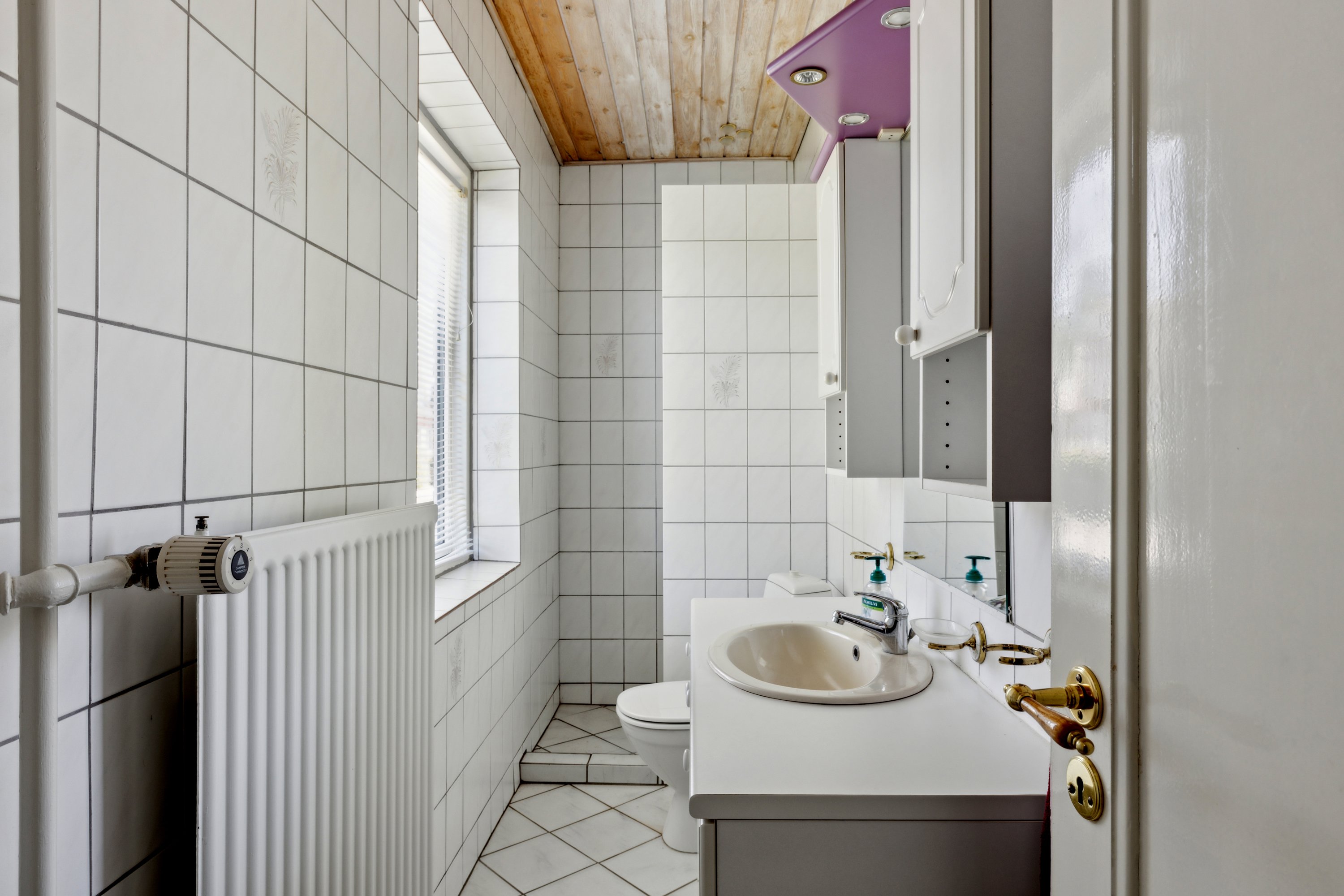 Fremhævet badeværelse billede i fuldskærmstilstand. Billede af A.S. Ørsteds Vej 19, 8800 Viborg