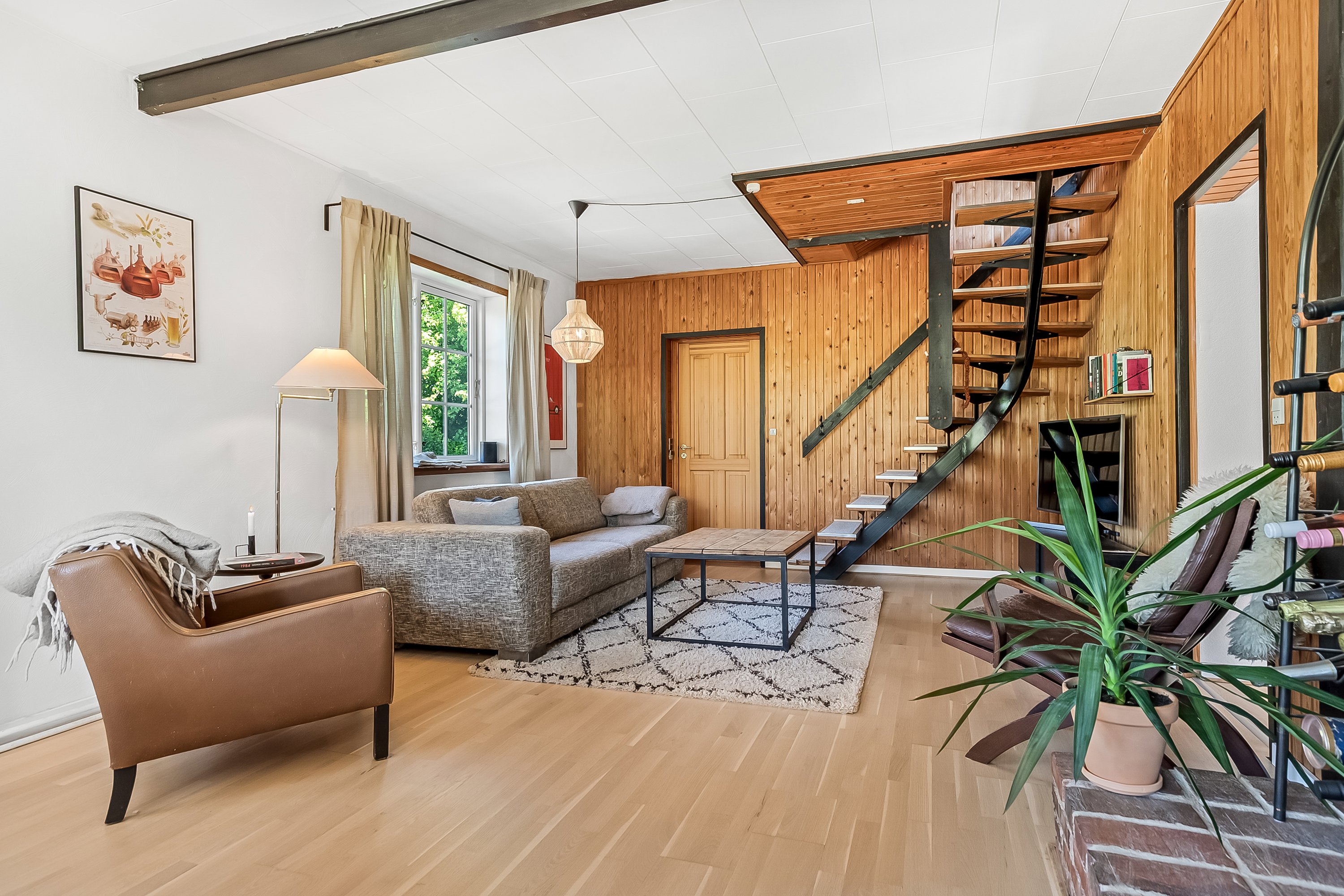 Fremhævet stue billede i fuldskærmstilstand. Billede af Ejstrupvej 25, Vranderup, 6000 Kolding