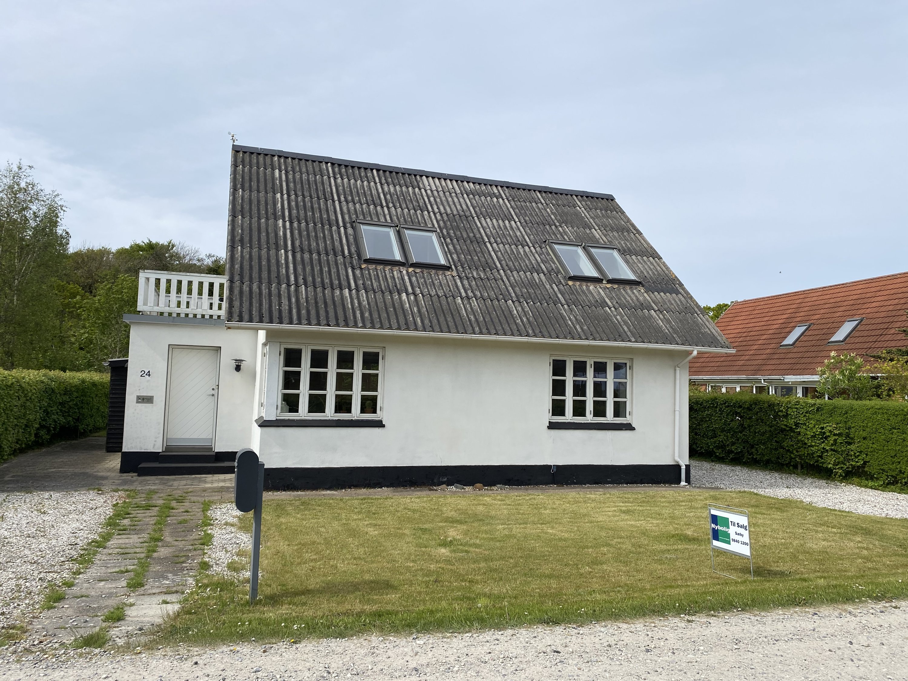 Fremhævet set fra vejen billede i fuldskærmstilstand. Billede af Åhavevej 24, Voerså, 9300 Sæby