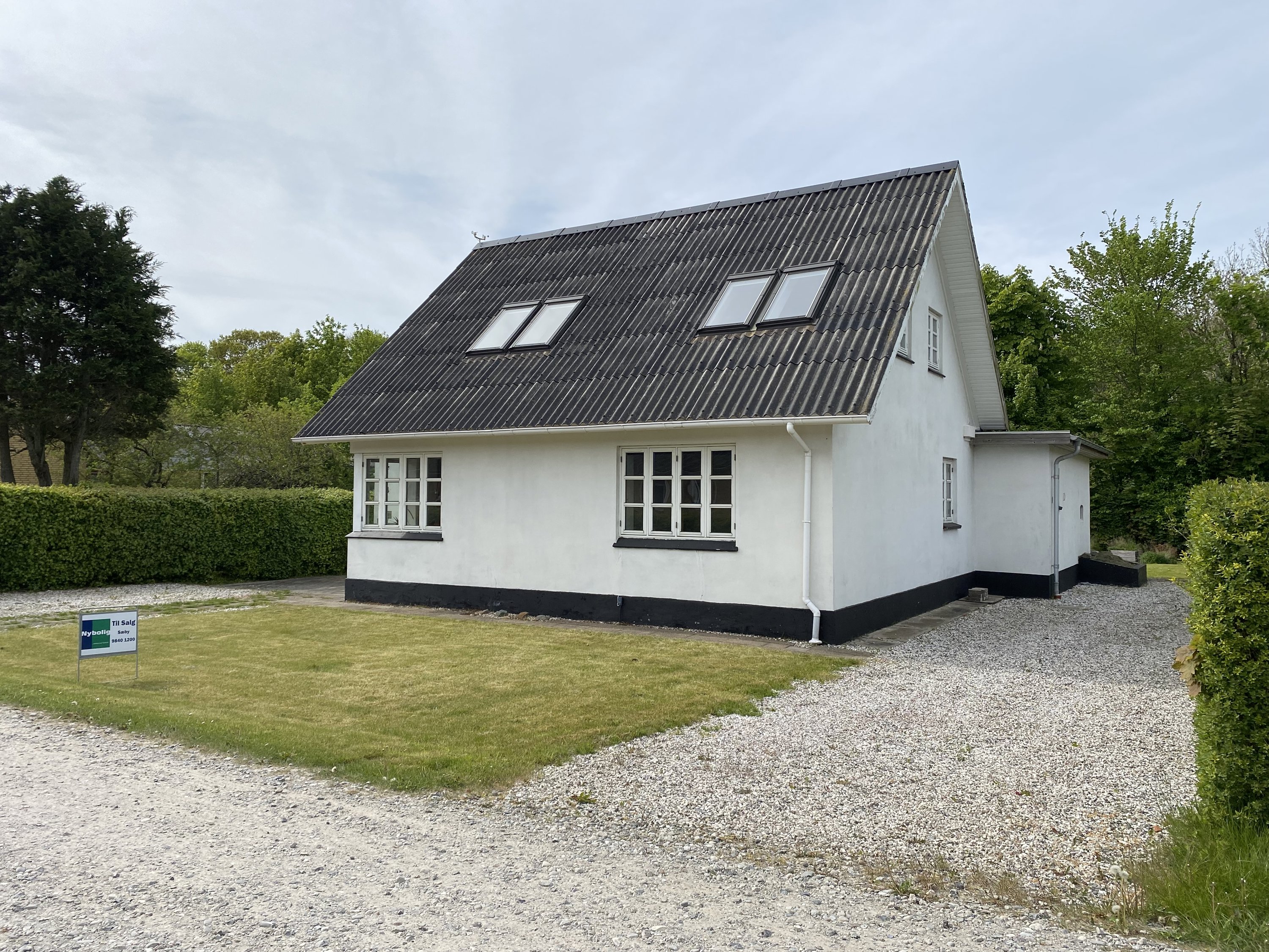 Fremhævet set fra vejen billede i fuldskærmstilstand. Billede af Åhavevej 24, Voerså, 9300 Sæby