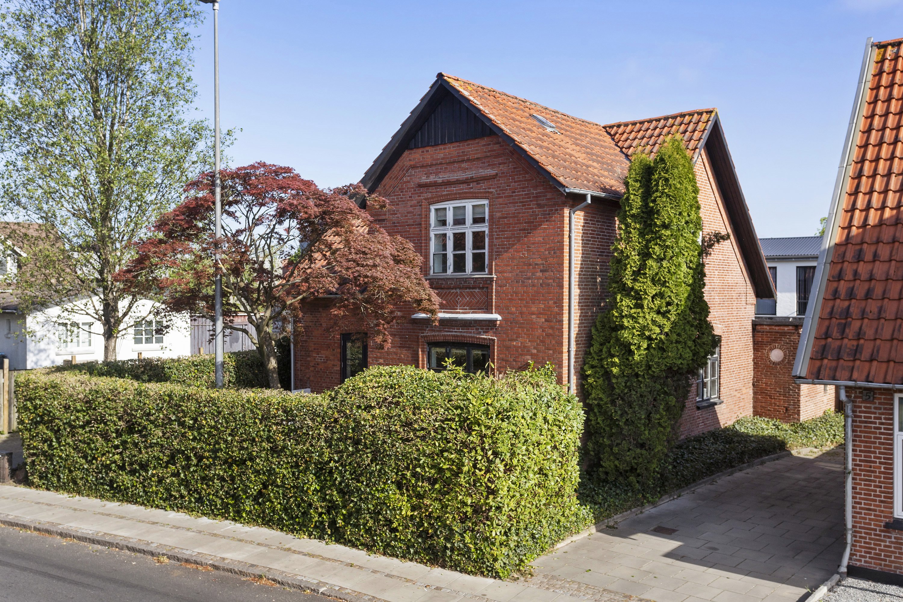 Fremhævet ejendommen billede i fuldskærmstilstand. Billede af Plantagevej 1, 6600 Vejen