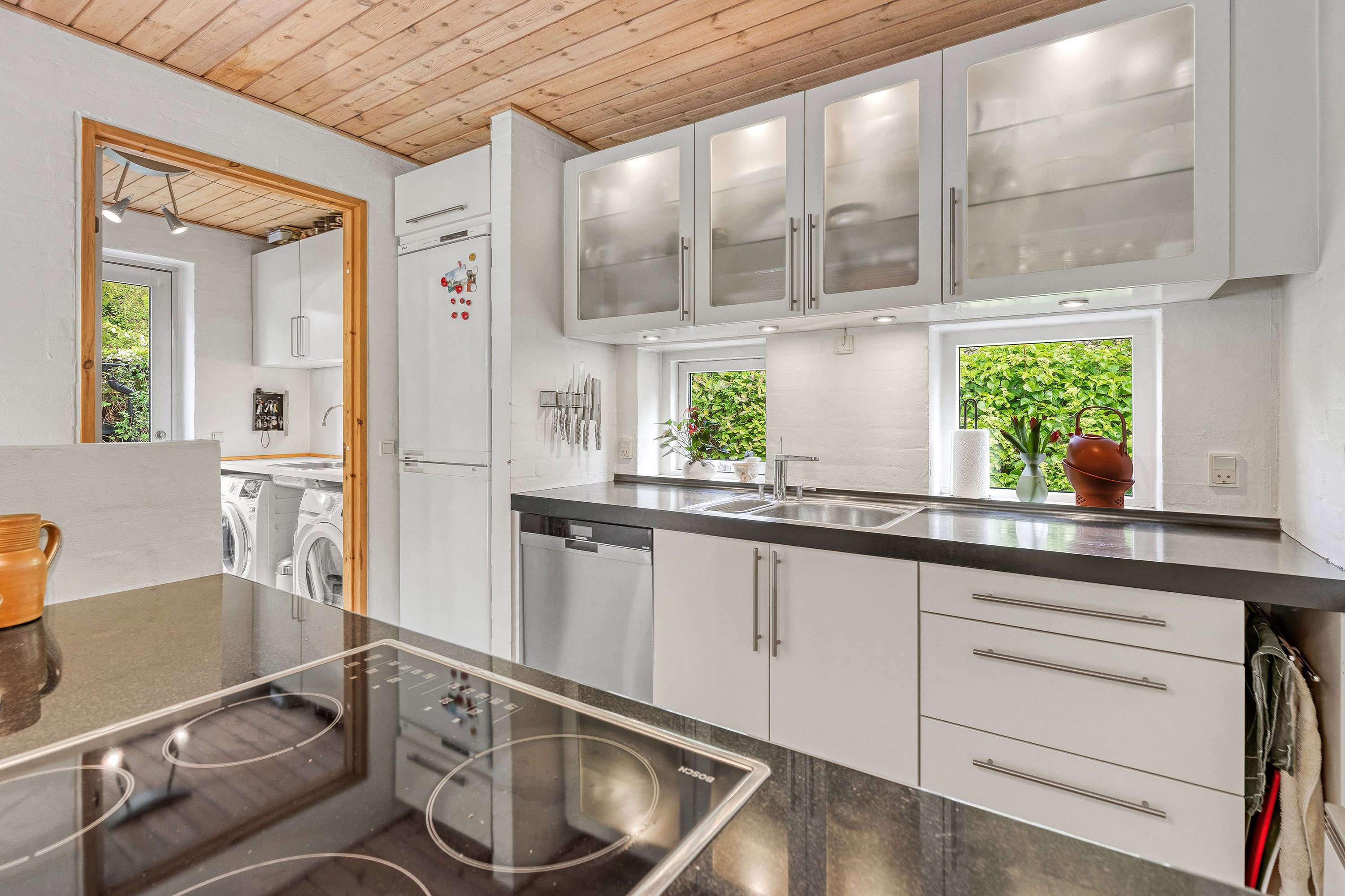 Fremhævet køkken billede i fuldskærmstilstand. Billede af Vibehusvej 4A, 3250 Gilleleje