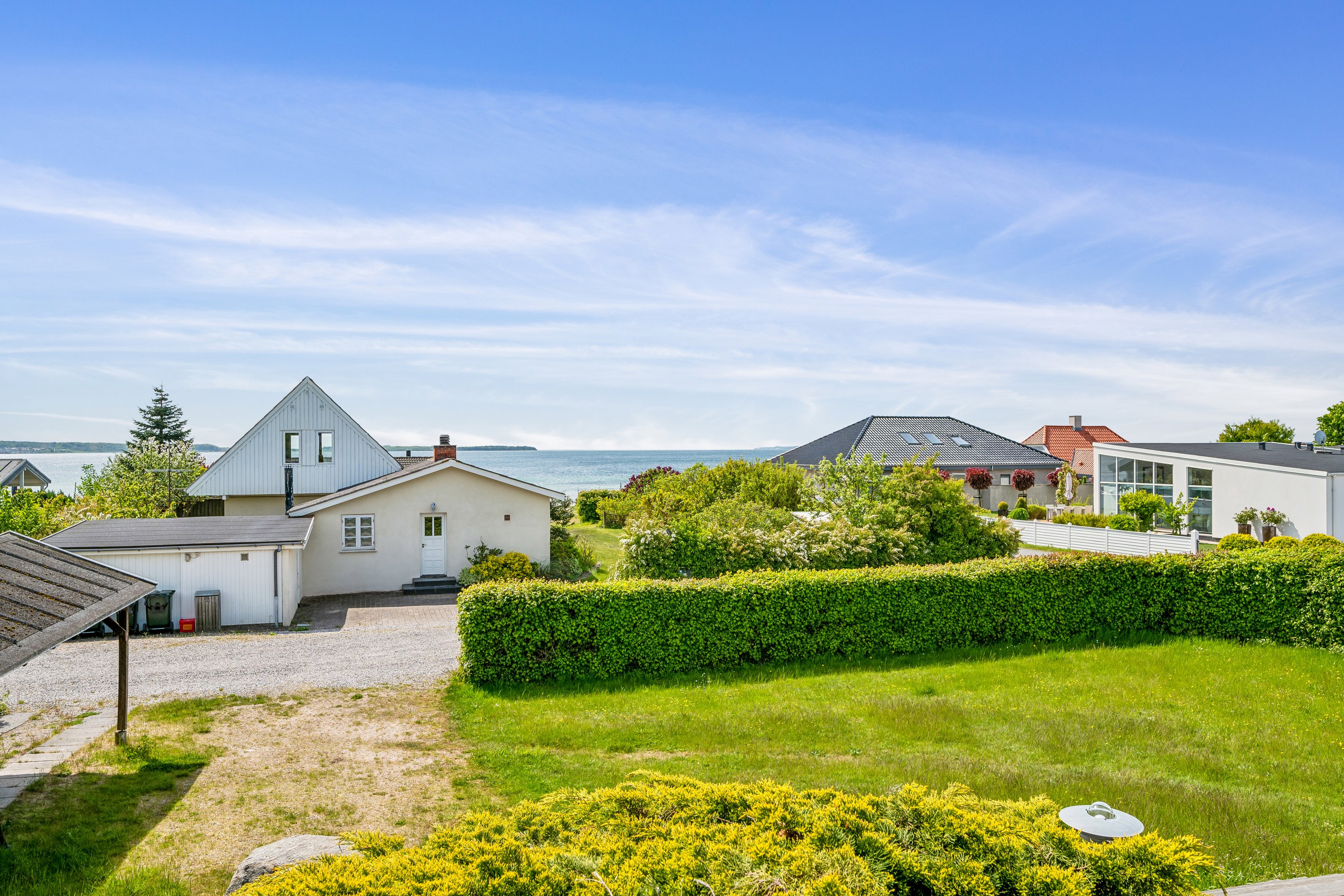 Fremhævet ejendom 1 billede i fuldskærmstilstand. Billede af Højbovej 16, Egsmark Strand, 8400 Ebeltoft