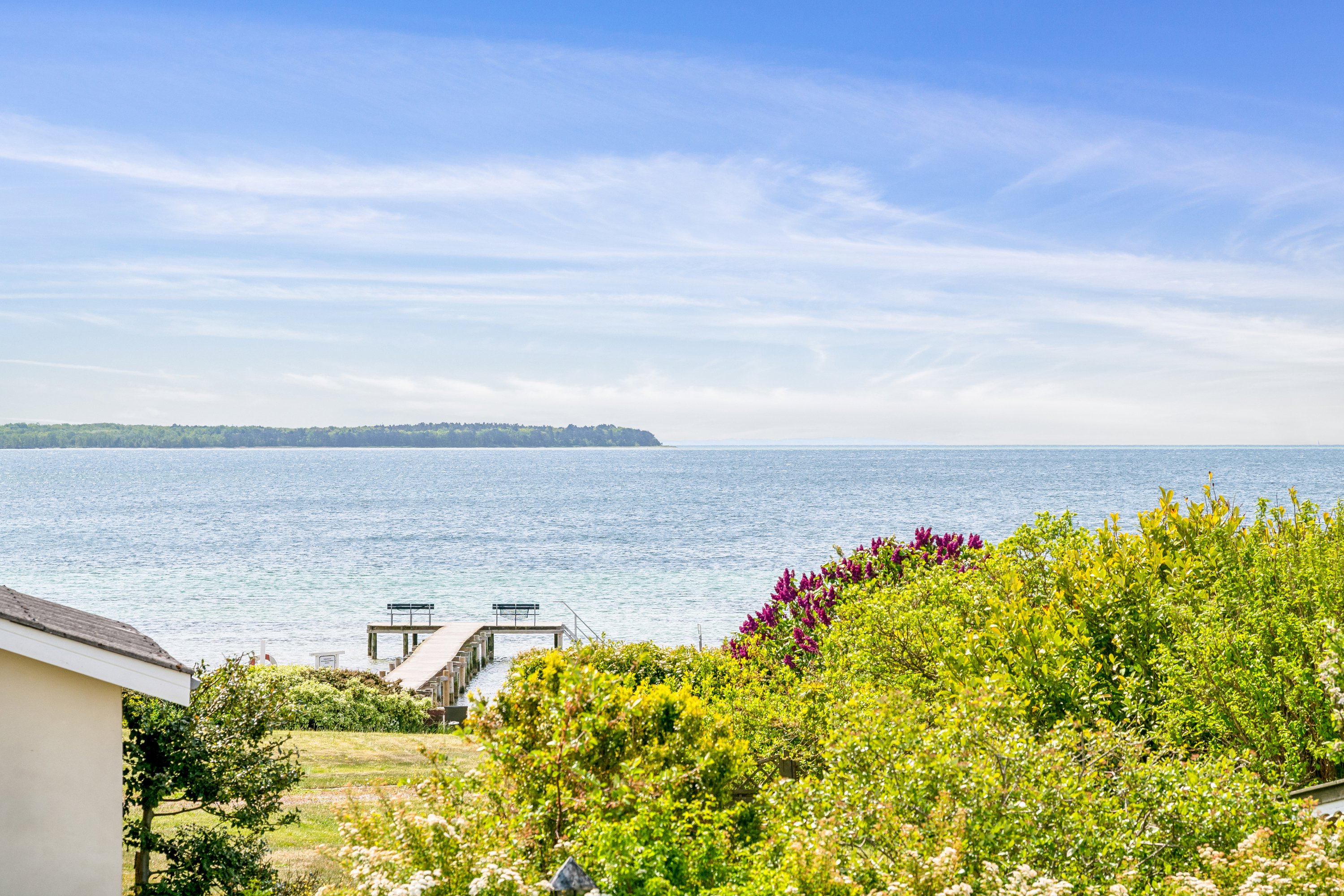 Miniaturebillede 1: udsigt. Billede af Højbovej 16, Egsmark Strand, 8400 Ebeltoft