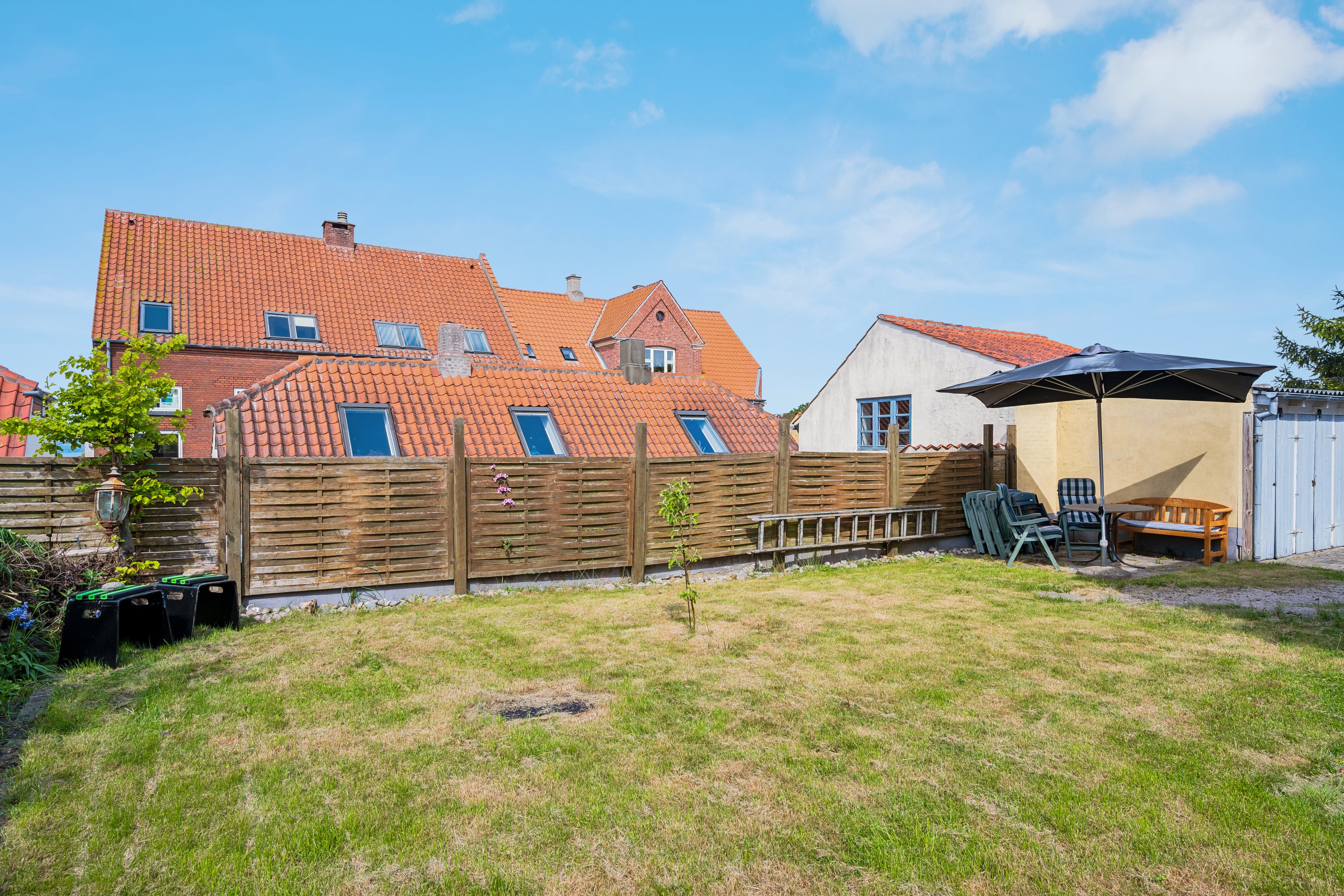 Fremhævet ejendom 1 billede i fuldskærmstilstand. Billede af Kirkegårdsvej 8, 1., 8400 Ebeltoft