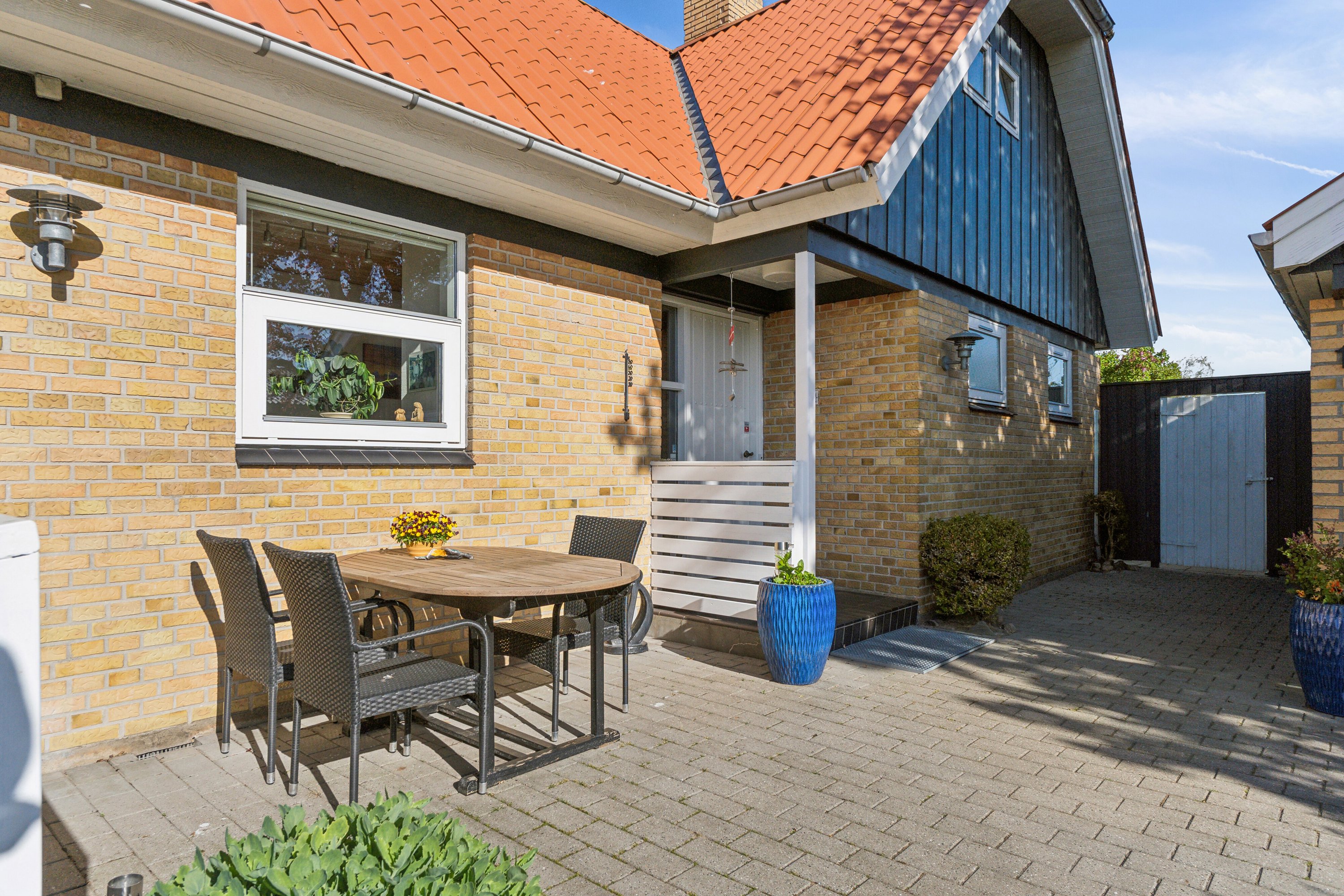 Fremhævet terrasse billede i fuldskærmstilstand. Billede af Vænget 11, Lørslev, 9800 Hjørring