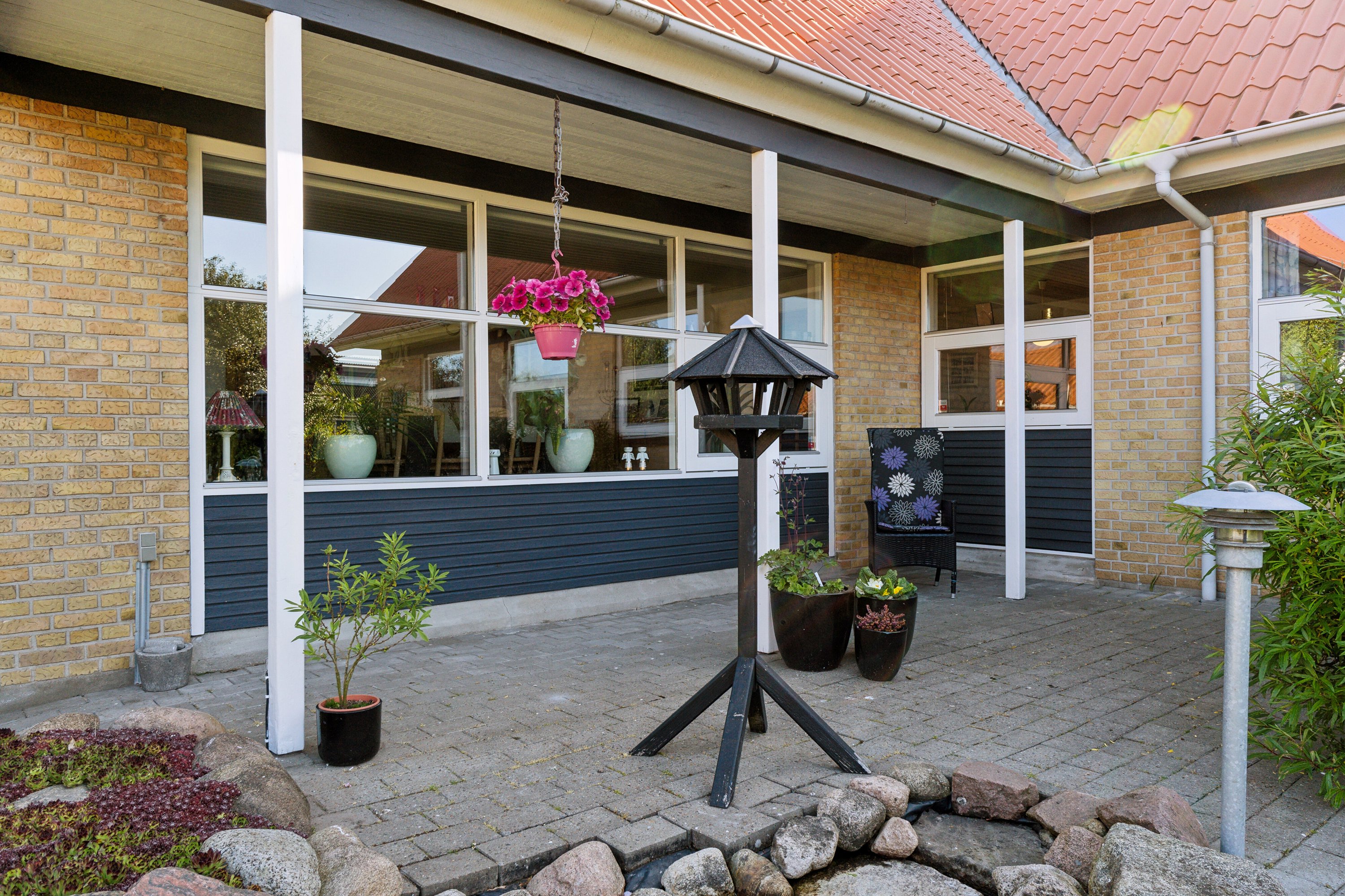 Fremhævet overdækket terrasse billede i fuldskærmstilstand. Billede af Vænget 11, Lørslev, 9800 Hjørring