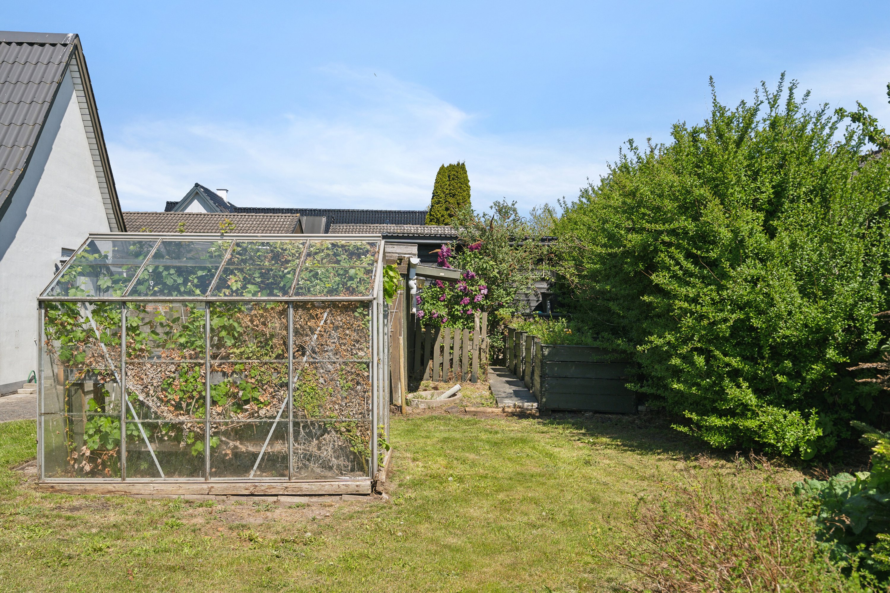 Fremhævet set fra haven billede i fuldskærmstilstand. Billede af Mindelundsvej 10, Seden, 5240 Odense NØ