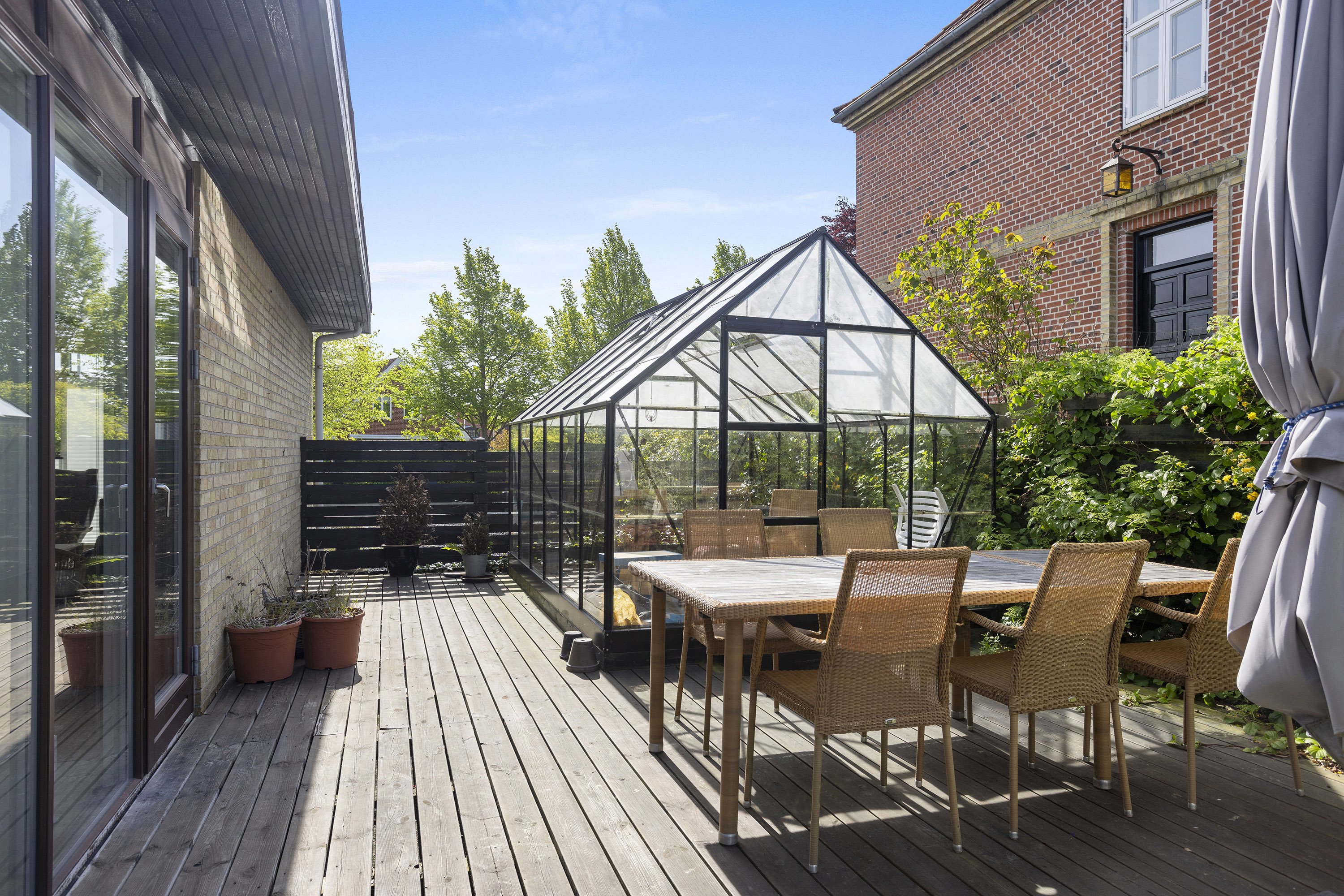 Fremhævet terrasse billede i fuldskærmstilstand. Billede af Ørnevej 47, 9900 Frederikshavn