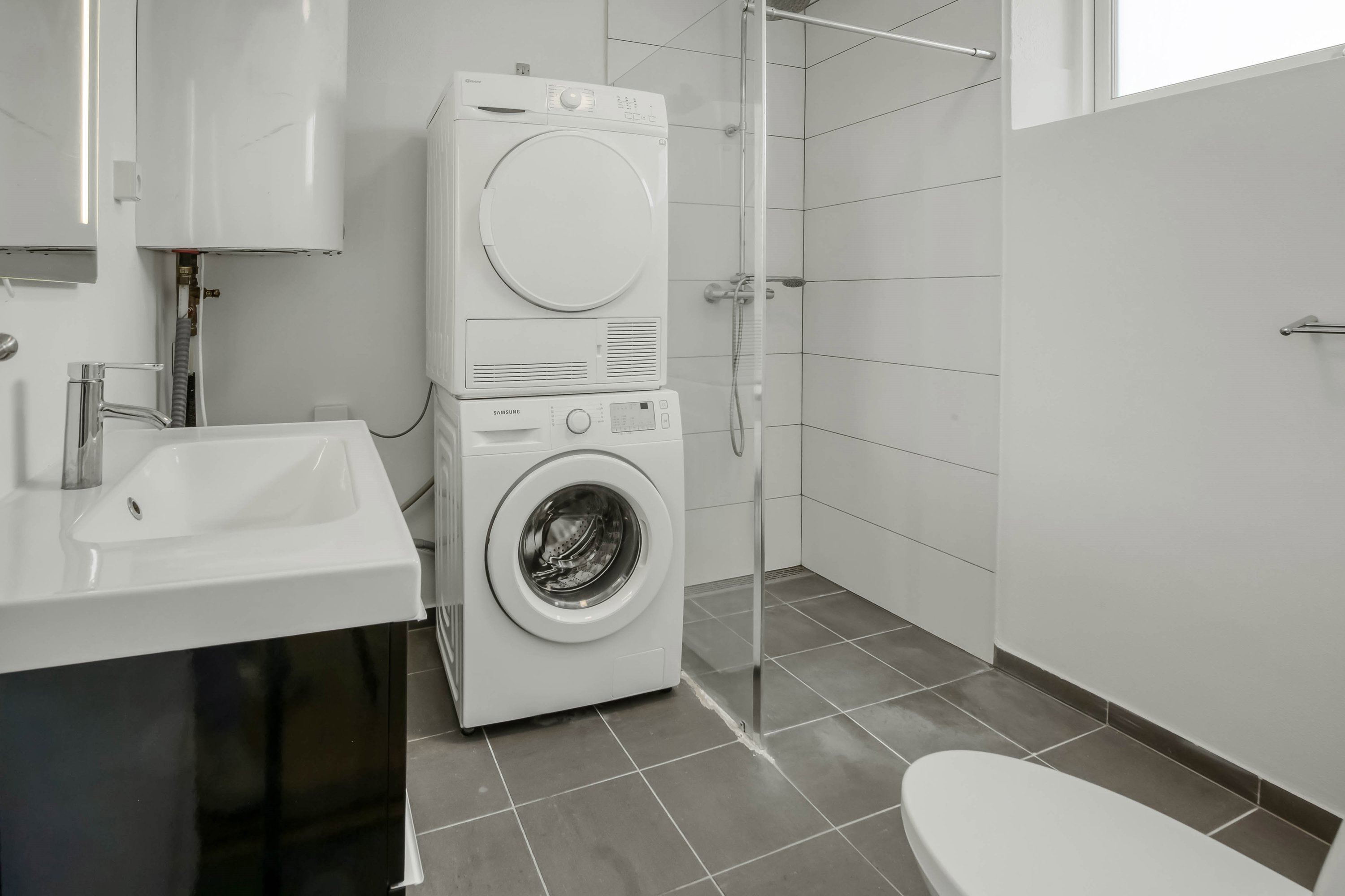 Fremhævet  billede i fuldskærmstilstand. Billede af Tingvej 40, st.., 8543 Hornslet