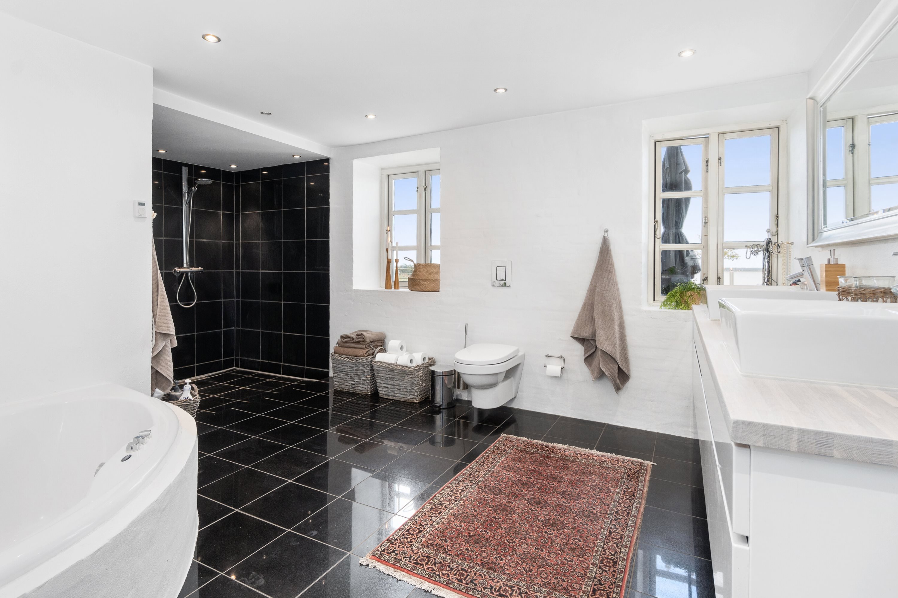 Fremhævet  billede i fuldskærmstilstand. Billede af Rødageren 13, 9280 Storvorde